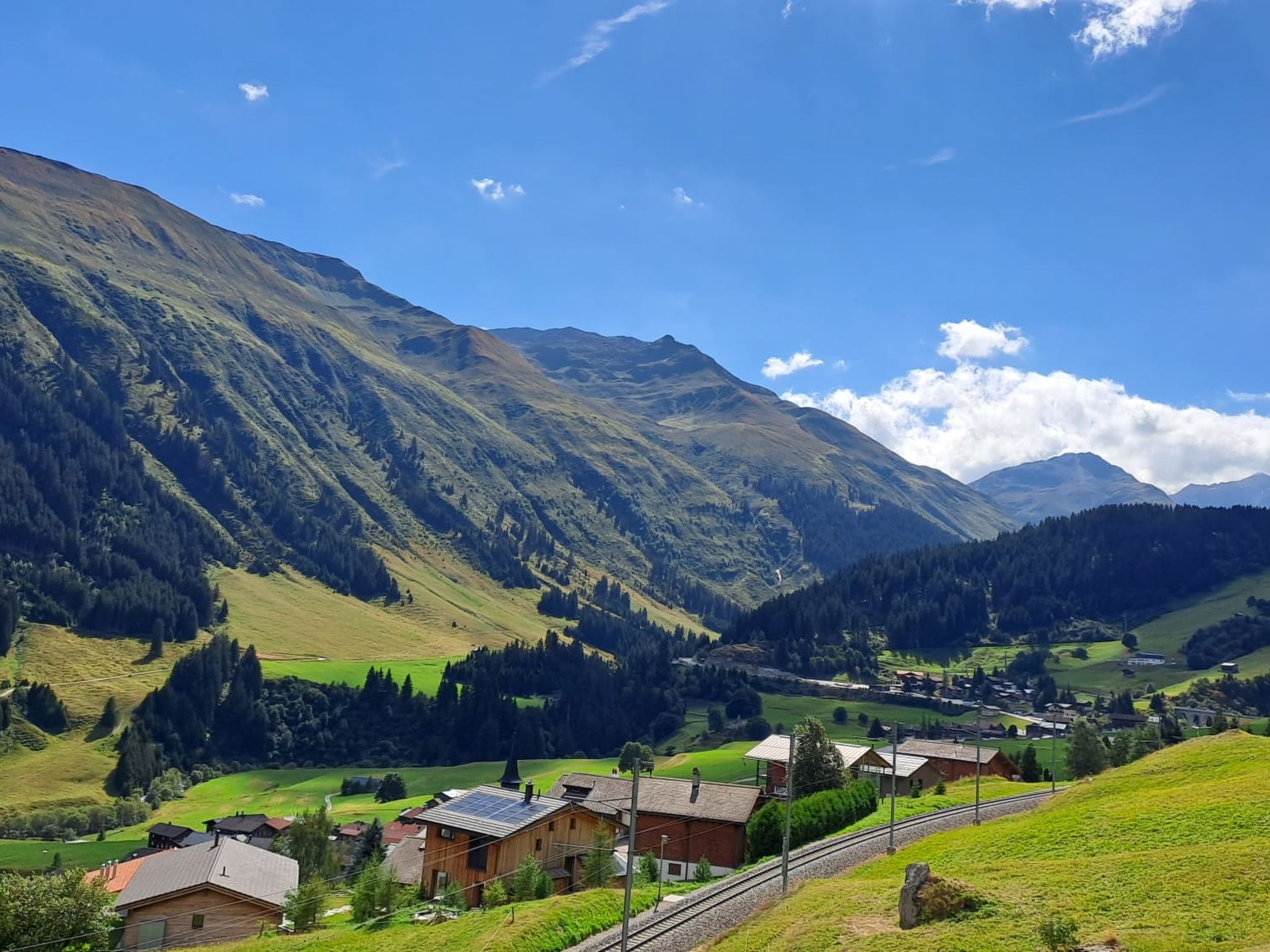 Biala Casa Pintga Streiff, (Rueras). - Buiten