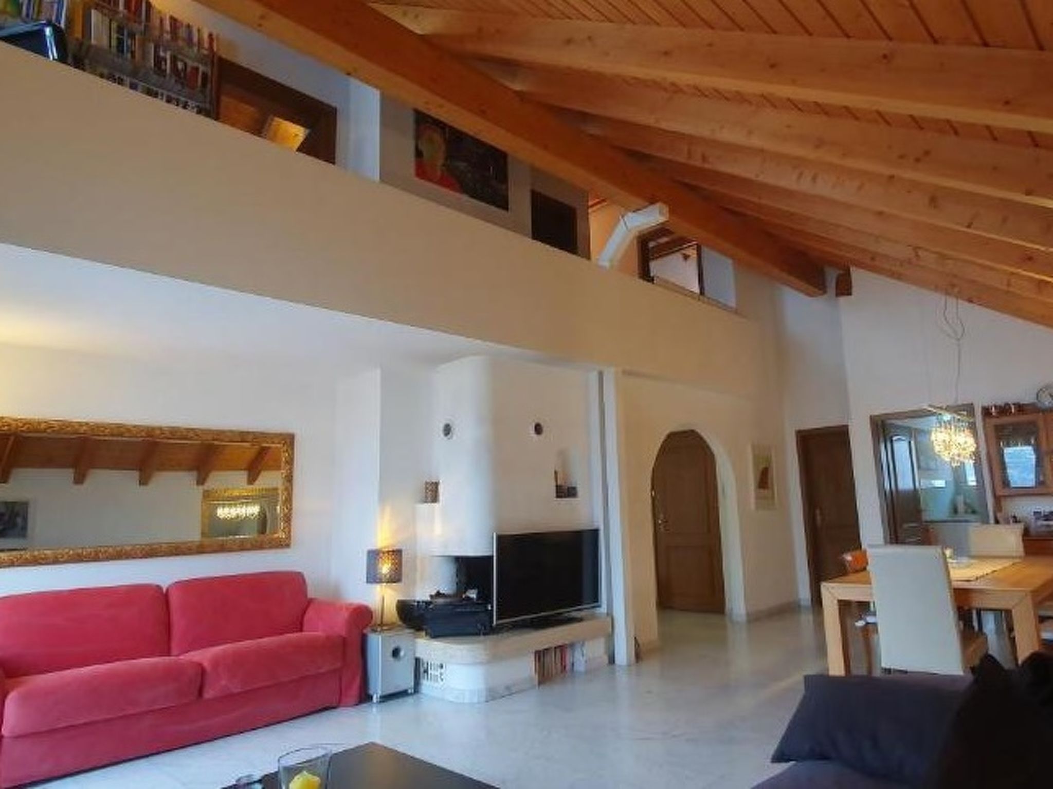 Heidi Holiday - Grand Maisonette-Attica, (Jenins). 5.5-Zimmerwohnung - Binnen