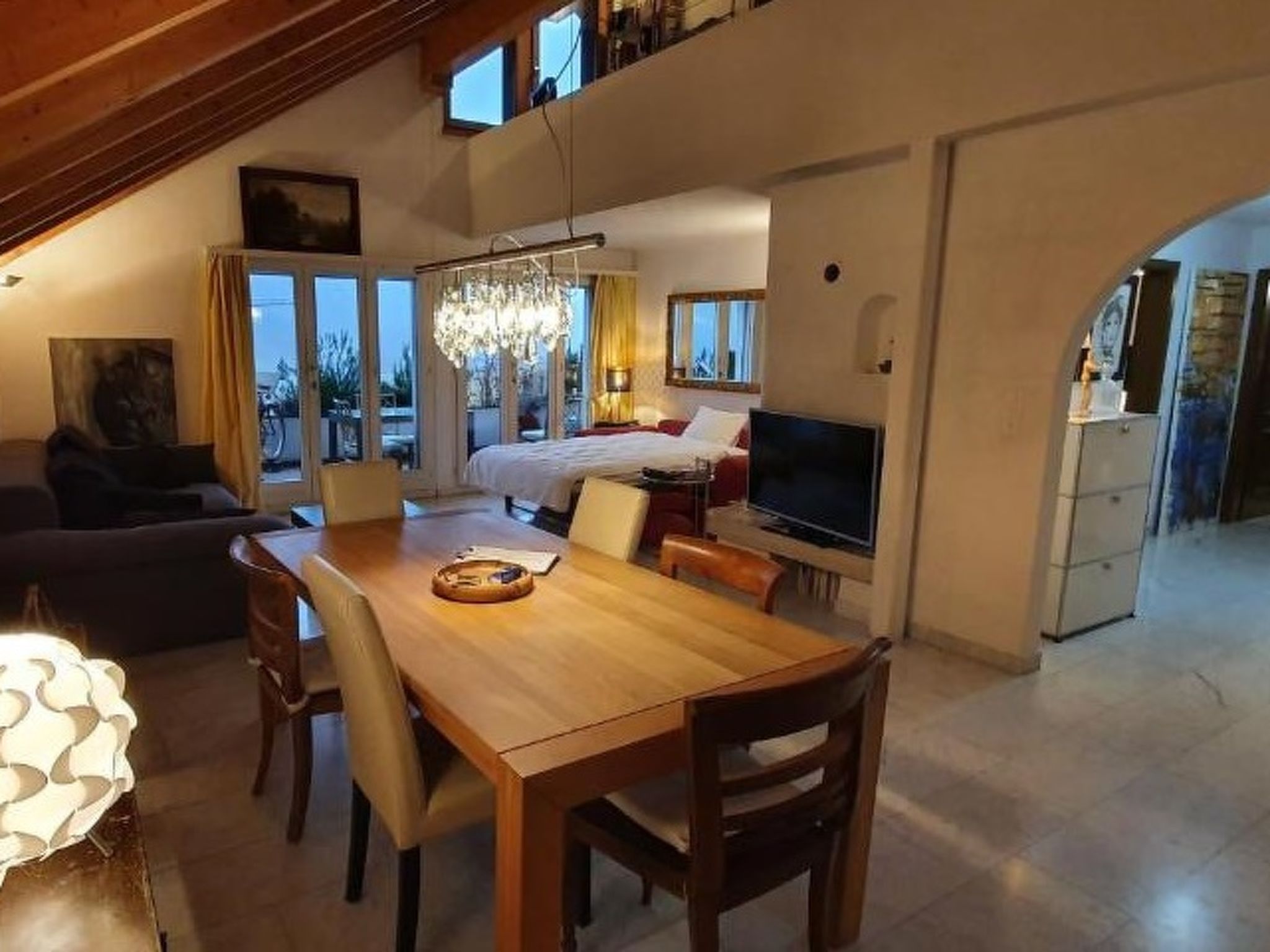 Heidi Holiday - Grand Maisonette-Attica, (Jenins). 5.5-Zimmerwohnung