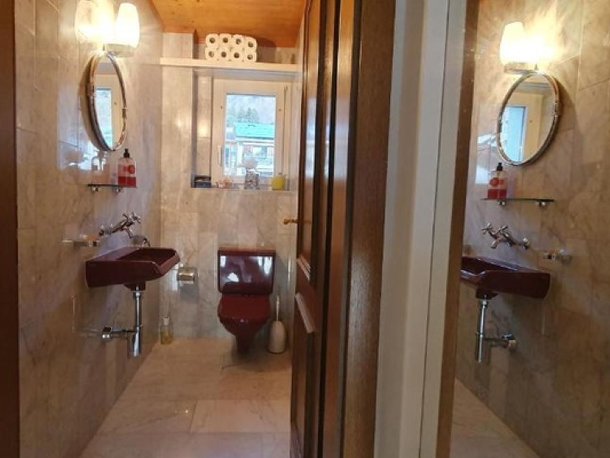 Heidi Holiday - Grand Maisonette-Attica, (Jenins). 5.5-Zimmerwohnung - Binnen