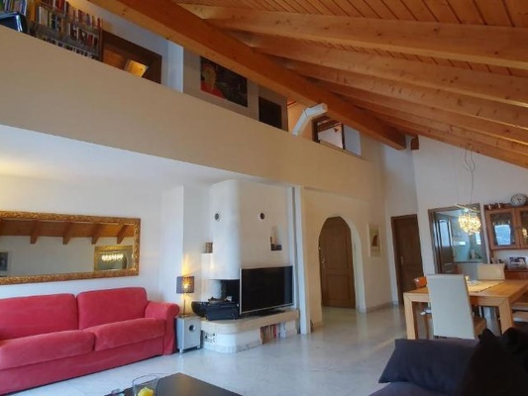 Heidi Holiday - Grand Maisonette-Attica, (Jenins). 5.5-Zimmerwohnung - Binnen