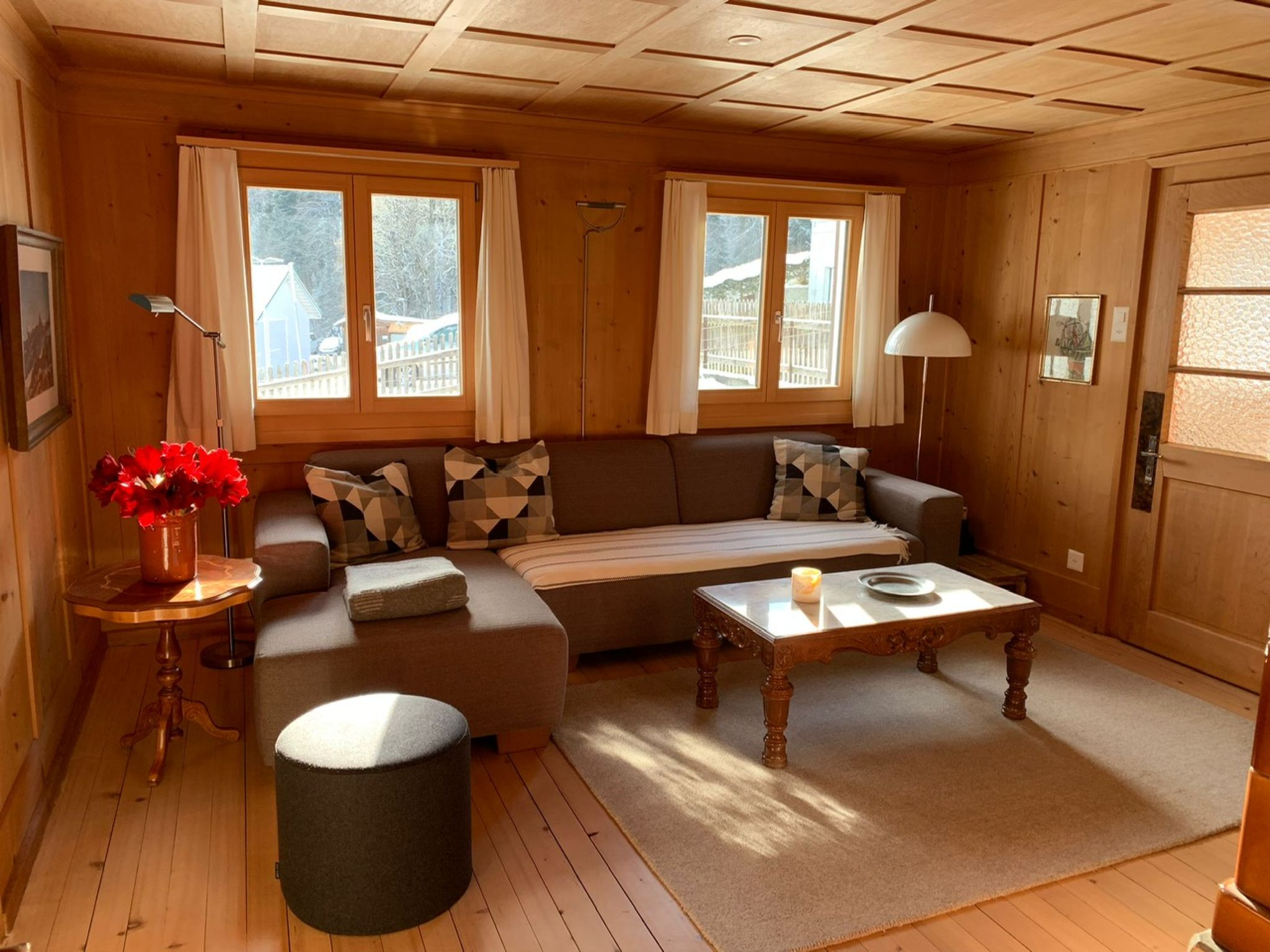 Charmantes Alpen-Appartement in Conters (Davos-Klosters/Parsenn). - Binnen