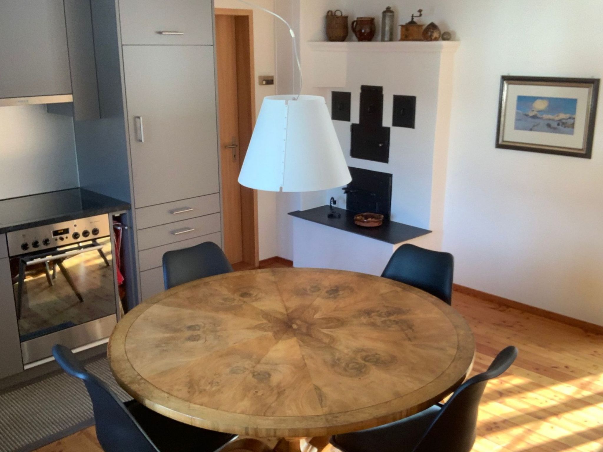 Charmantes Alpen-Appartement in Conters (Davos-Klosters/Parsenn). - Binnen