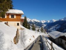 Chalet Larix: Authentiek vakantiehuis met panoramisch uitzicht in Prättigau - thumbnail 6