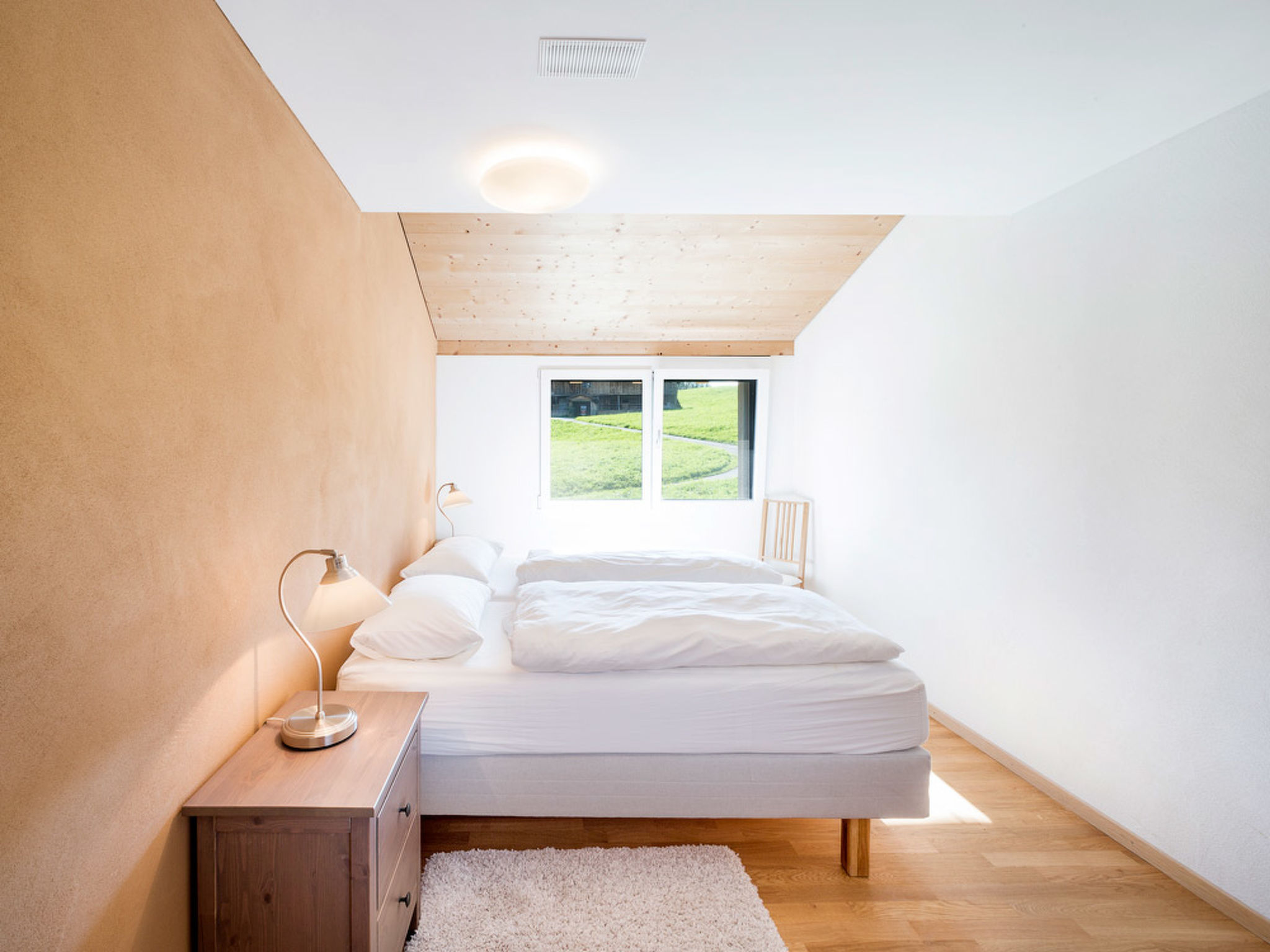 Jones, (Pany), jones_pany - Inside