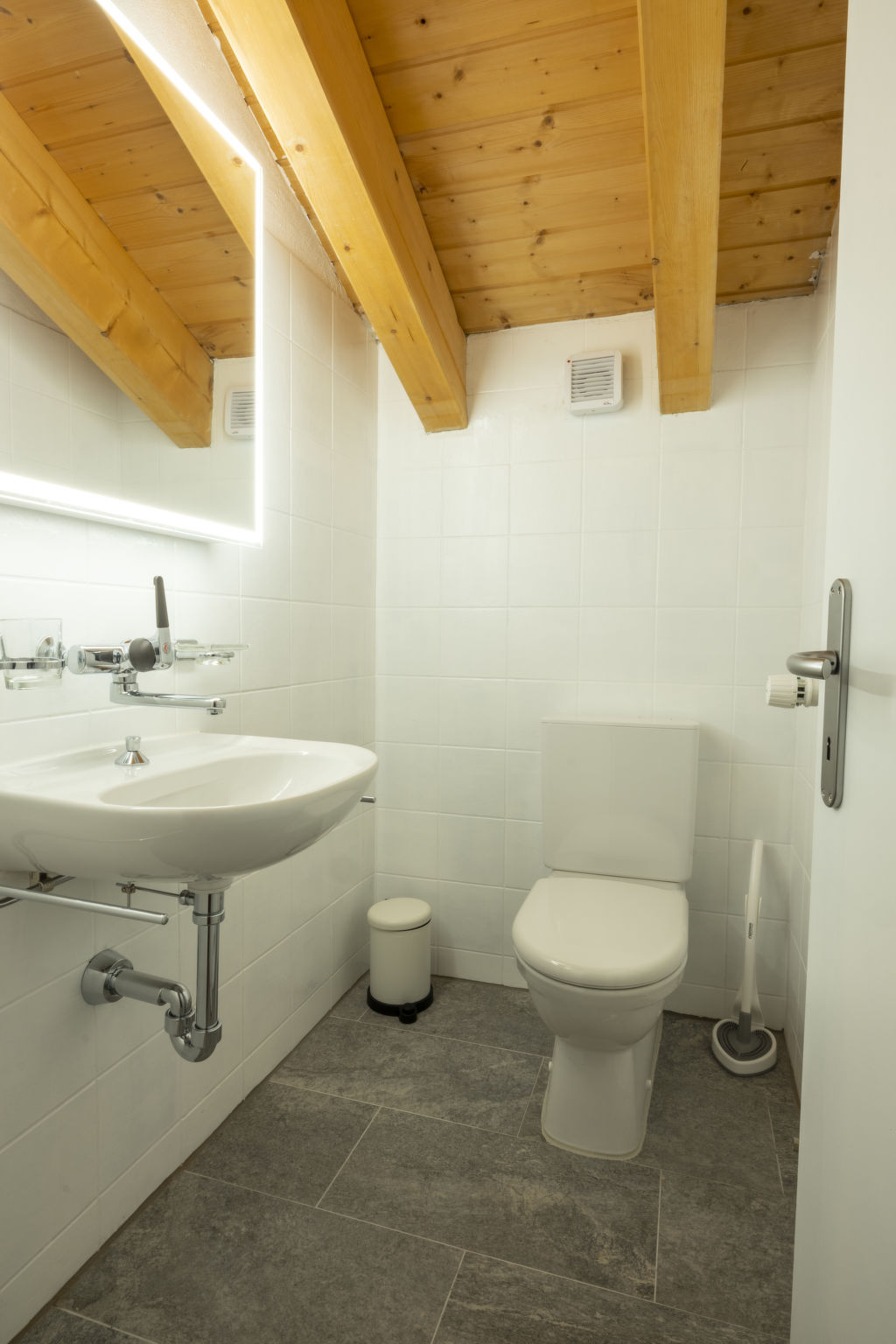 Edelweiss Pany, (Pany). - Binnen