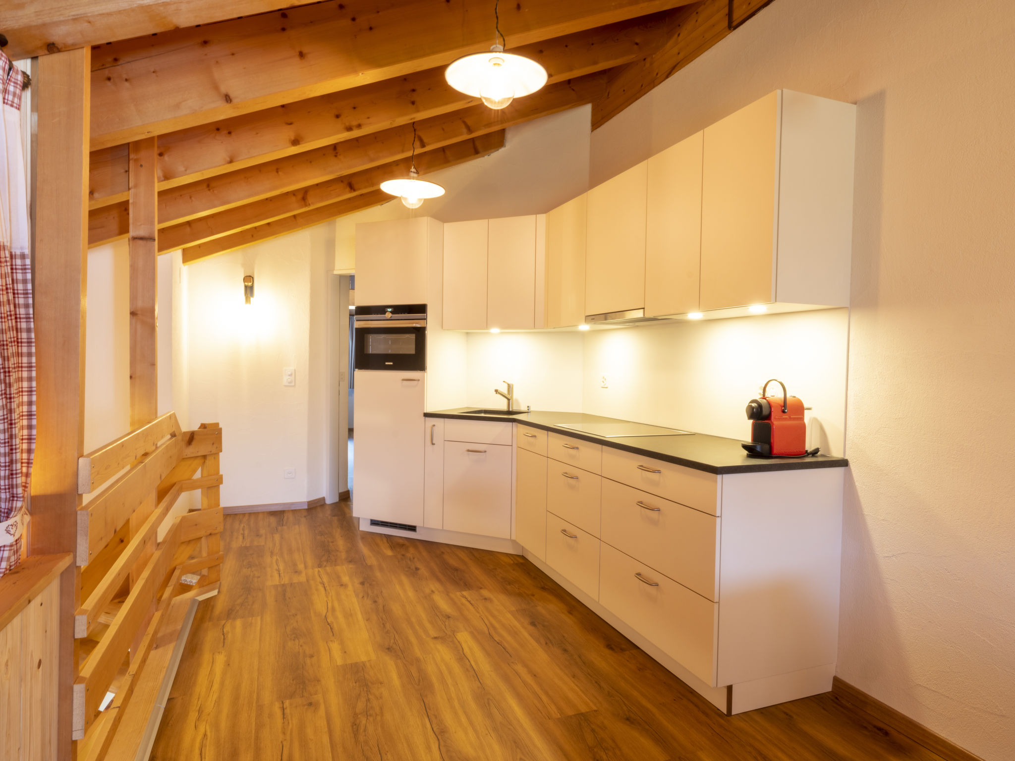 Edelweiss Pany, (Pany). - Binnen