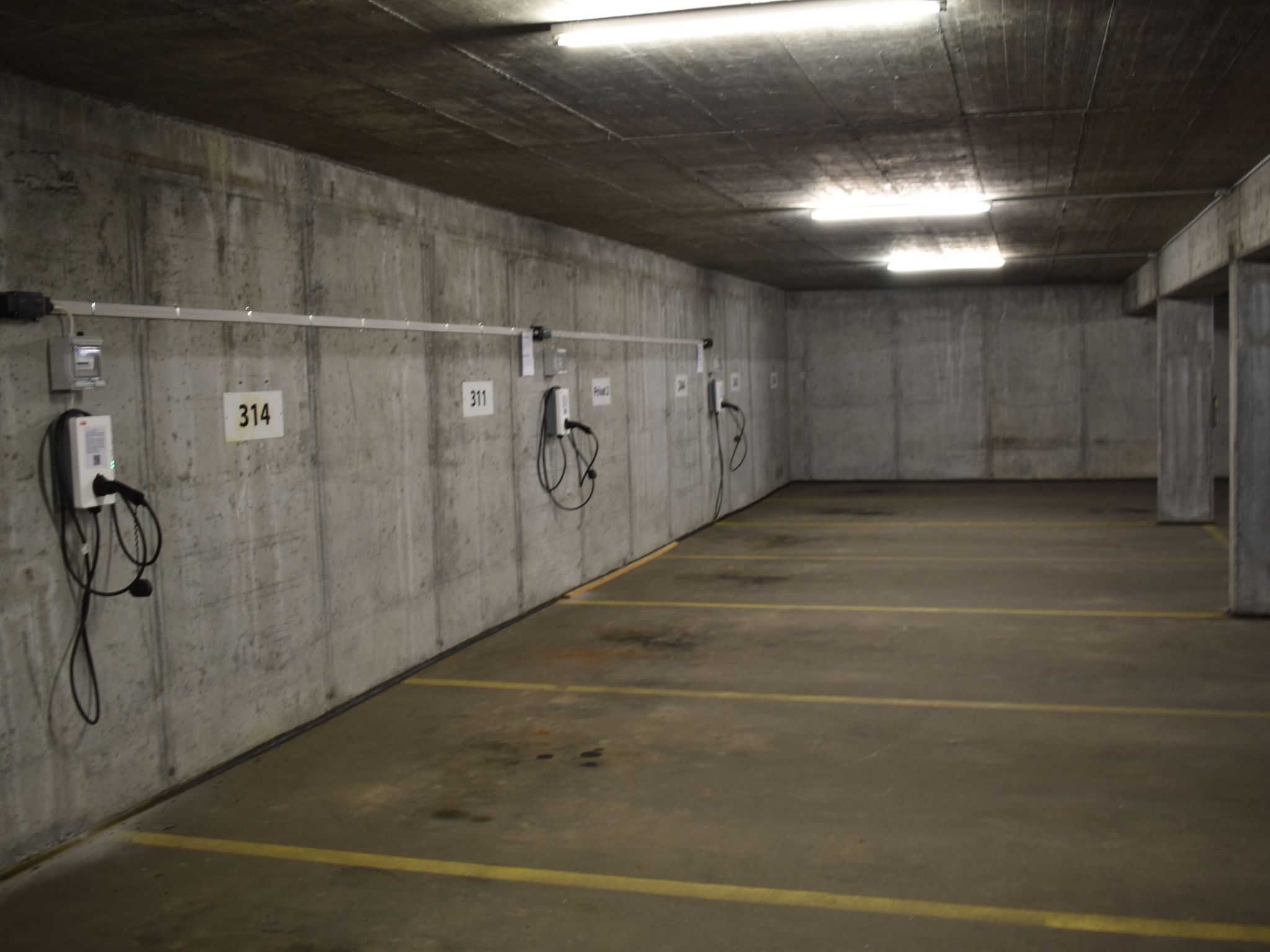 Edelweiss Pany, (Pany). - Buiten