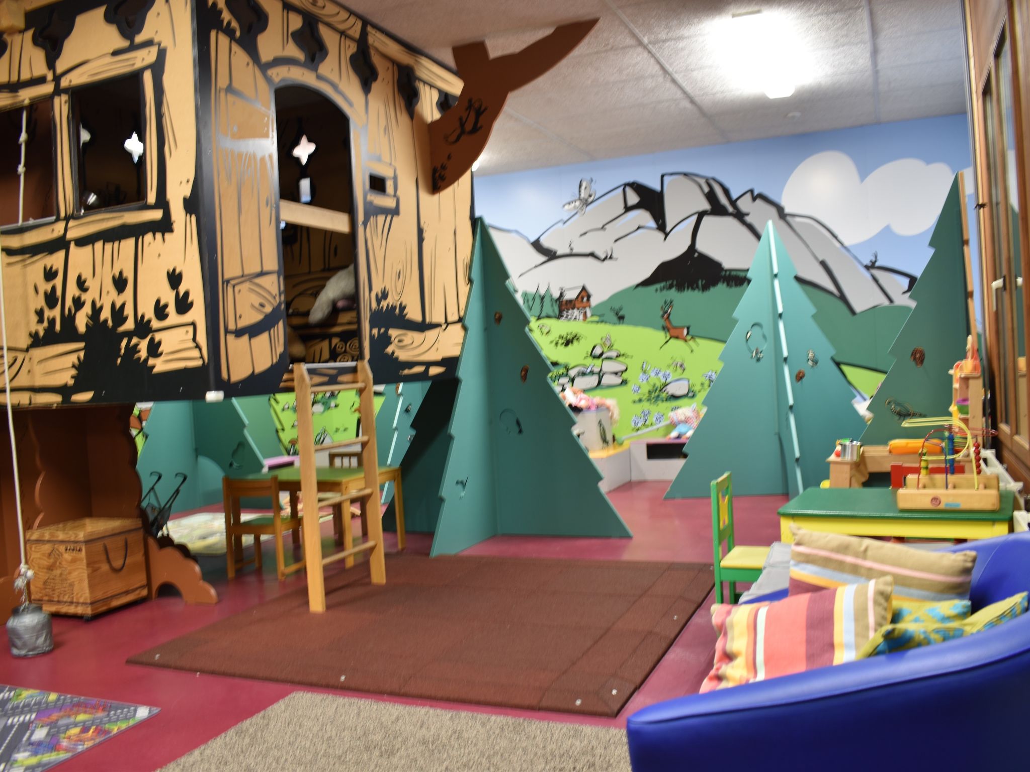 Edelweiss Pany, (Pany). - Buiten