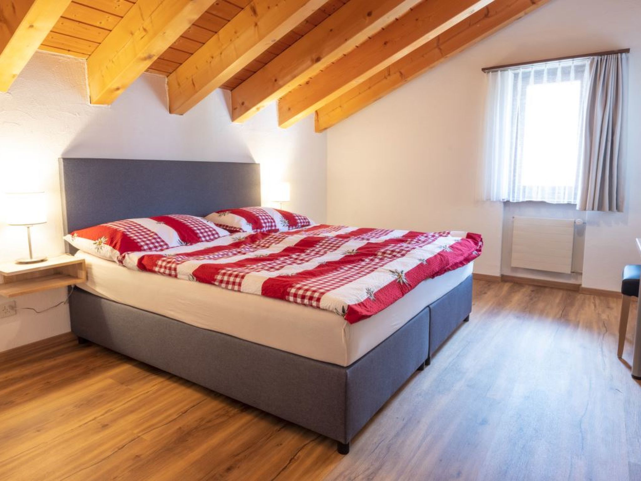 Edelweiss Pany, (Pany). - Binnen