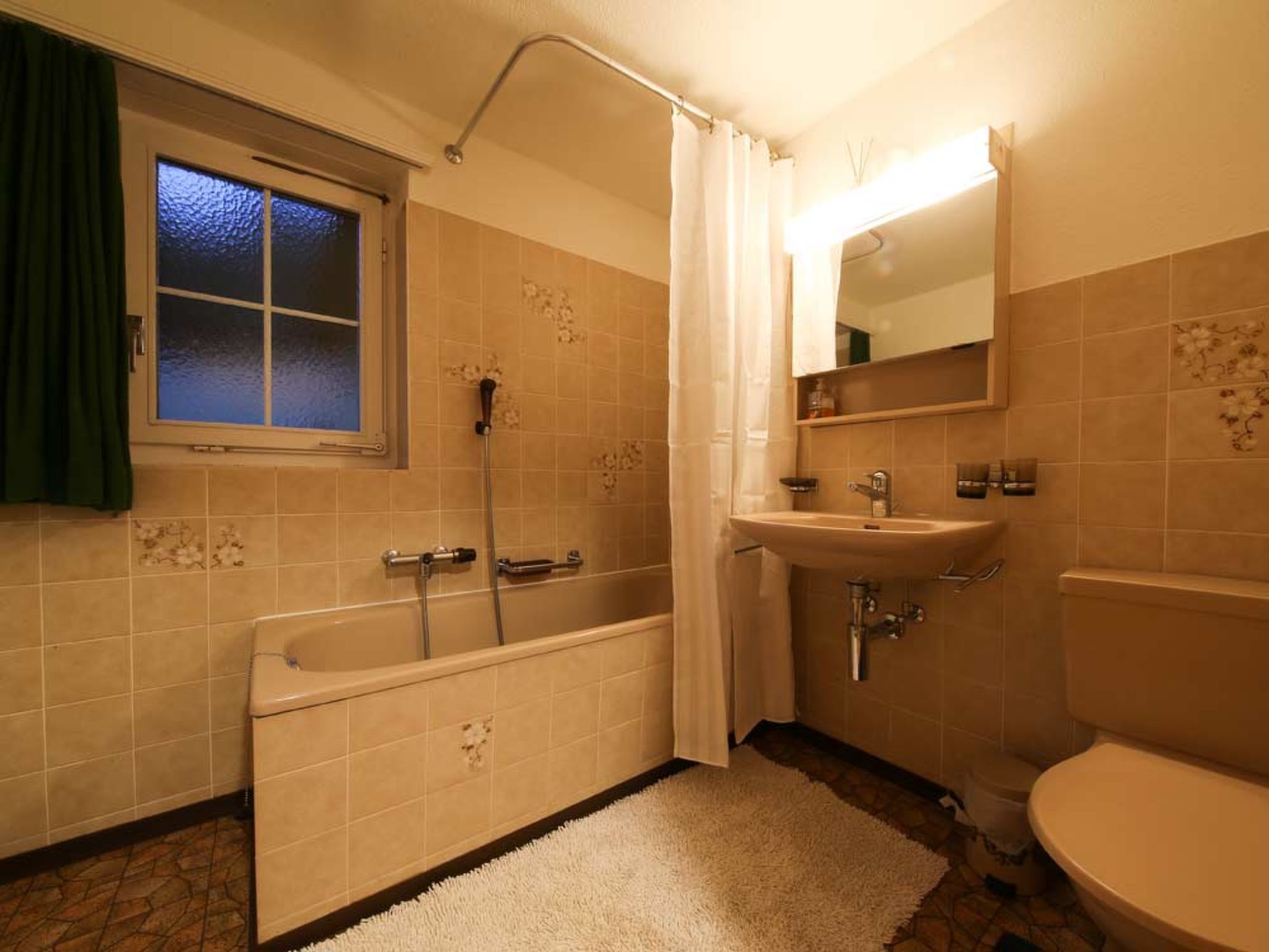 Chalet Raggälia, (Pany). - Binnen