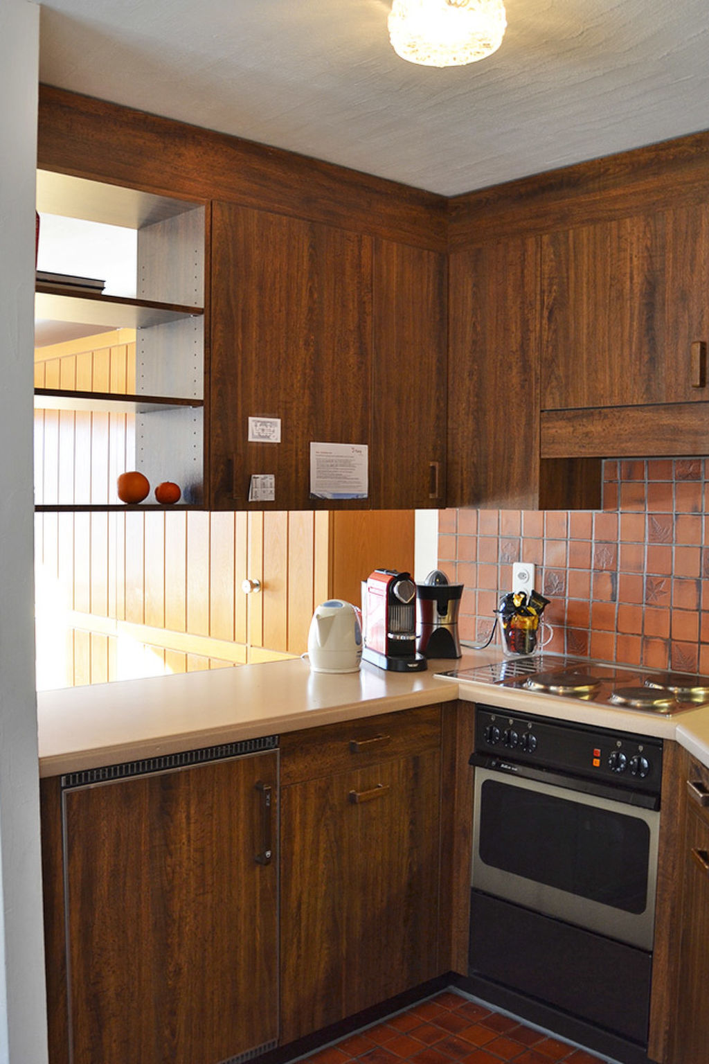 Bellevue, (Pany). - Binnen