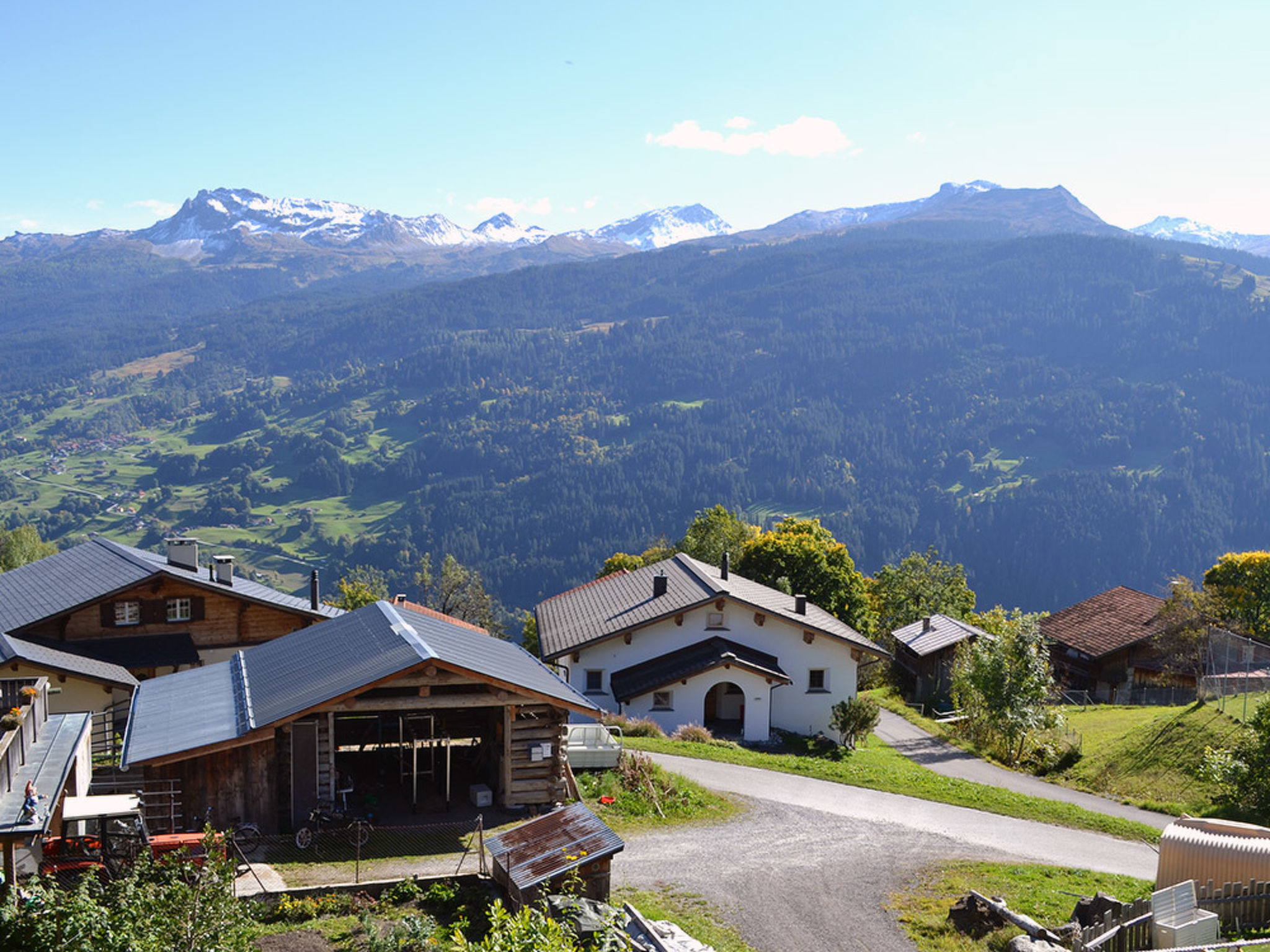 Bellevue, (Pany). - Buiten