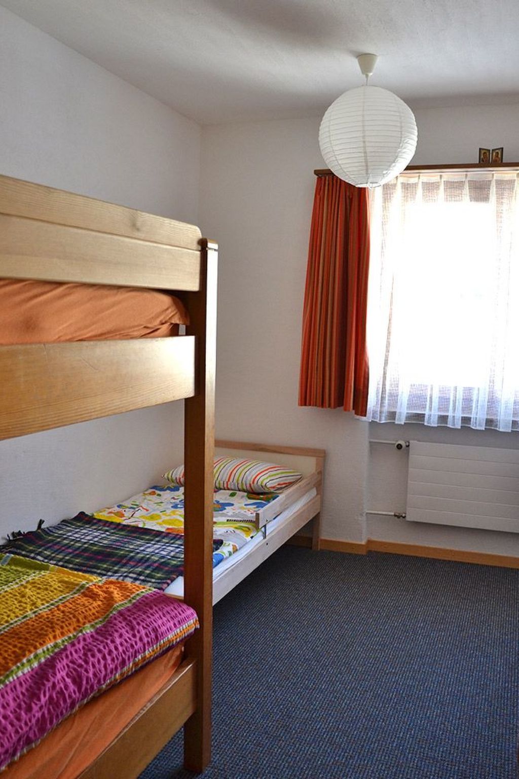Bellevue, (Pany), - Binnen