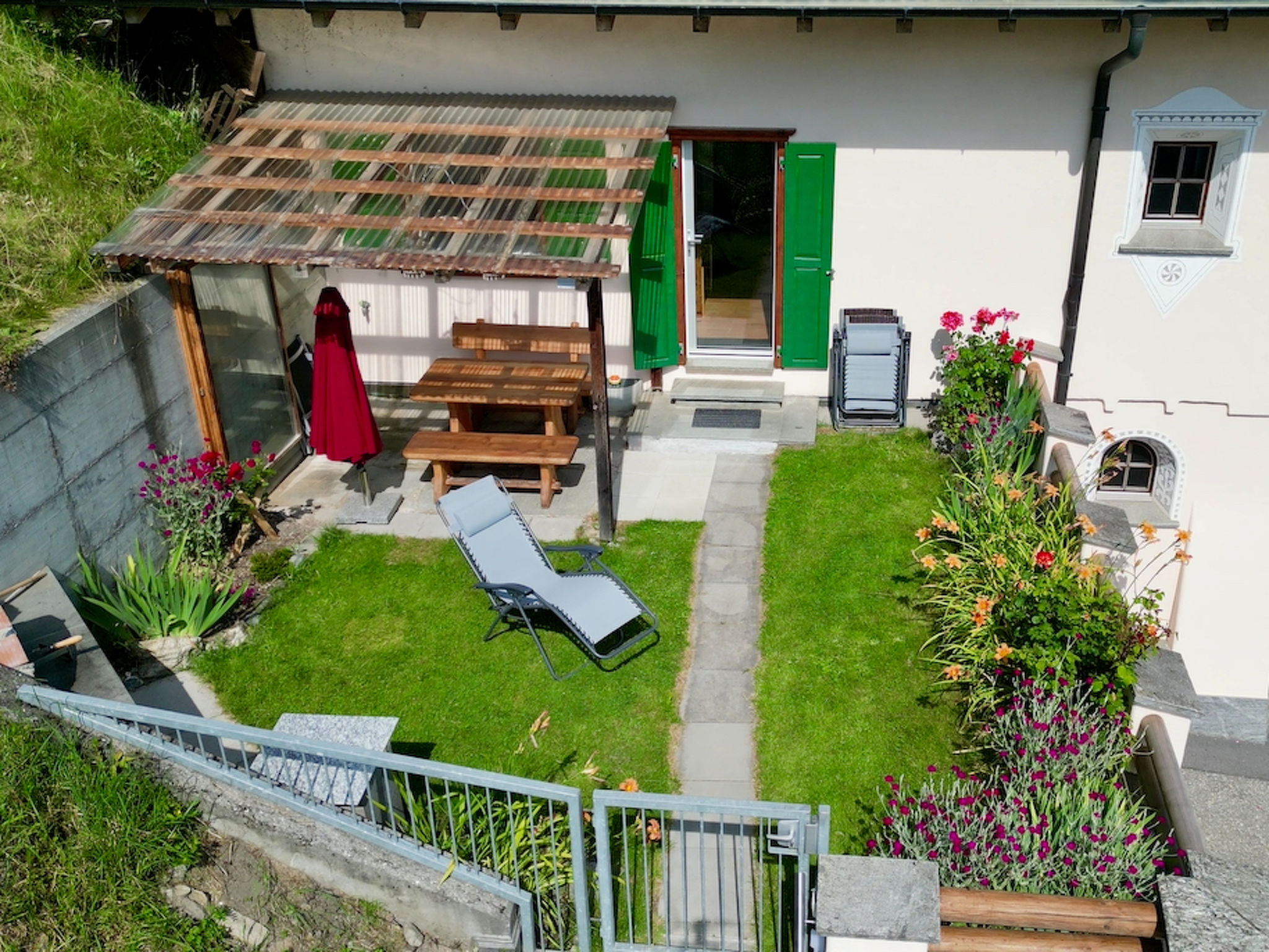 Maliet, (Pany). - Buiten