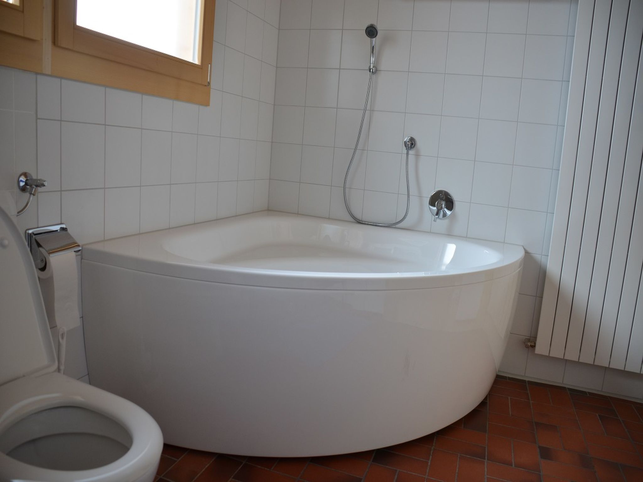 Larix, (Pany). - Binnen