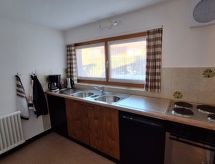 Ruim 4½-kamer appartement aan de skipiste in Klosters - thumbnail 6