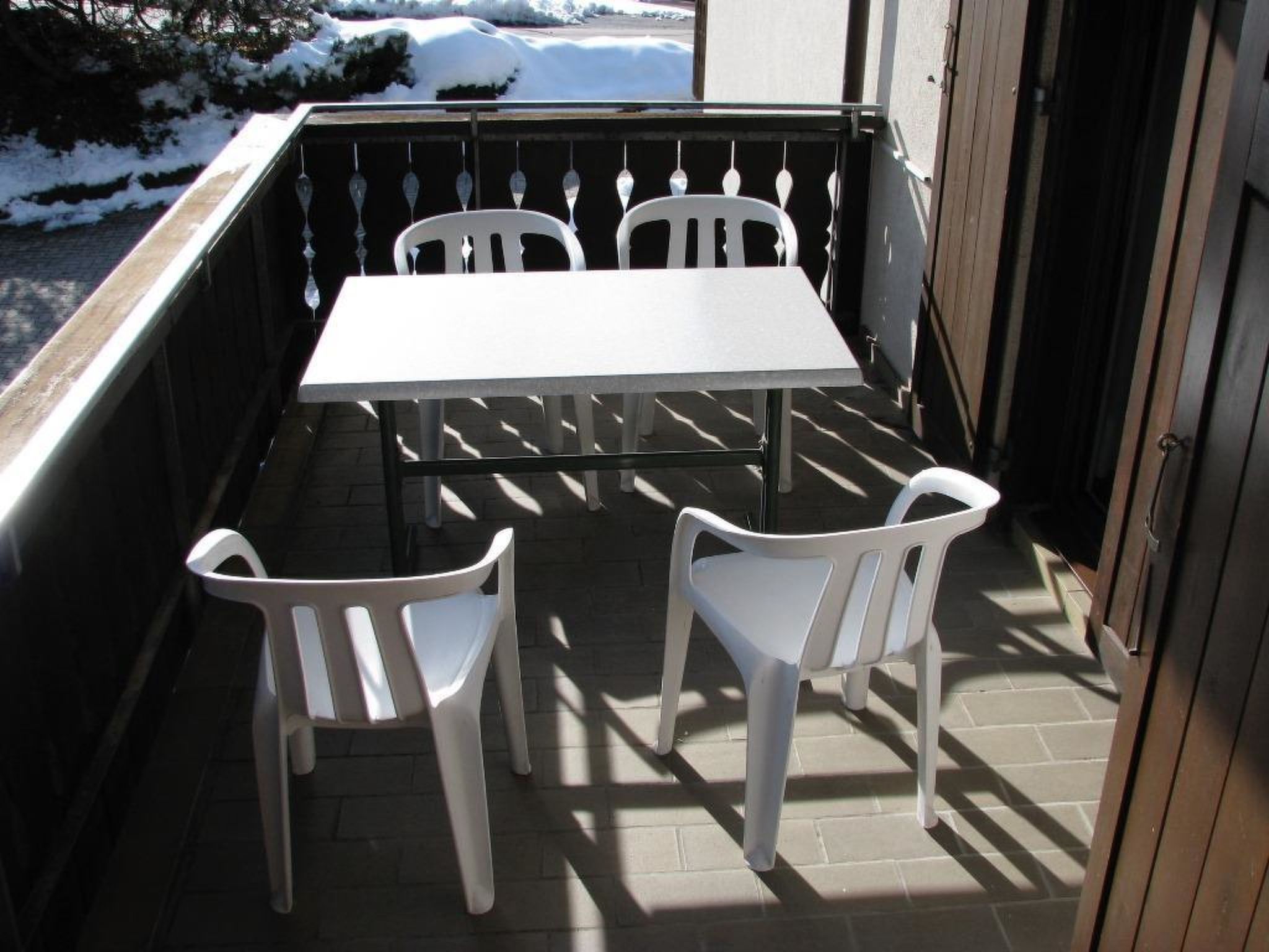 Casa Tscheba 3 3½-Zimmerwohnung - Image-tags.info
