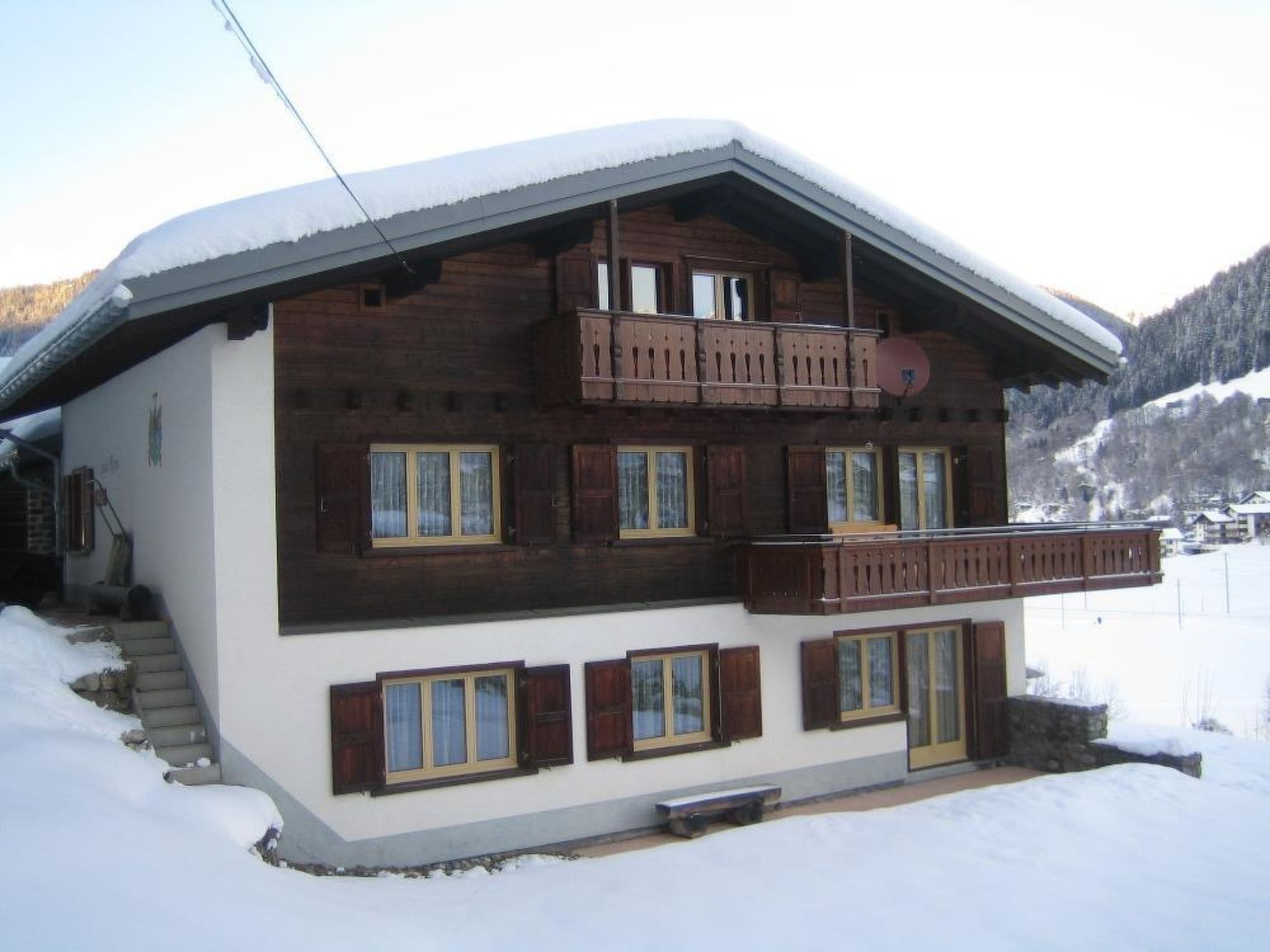 In dä Ronä 3-Zi Appartement/Fewo, Dusche oder Bad, WC 3½-Zimmerwohnung