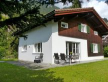 Chalet direct aan de skipiste in Klosters voor 8 personen - thumbnail 1