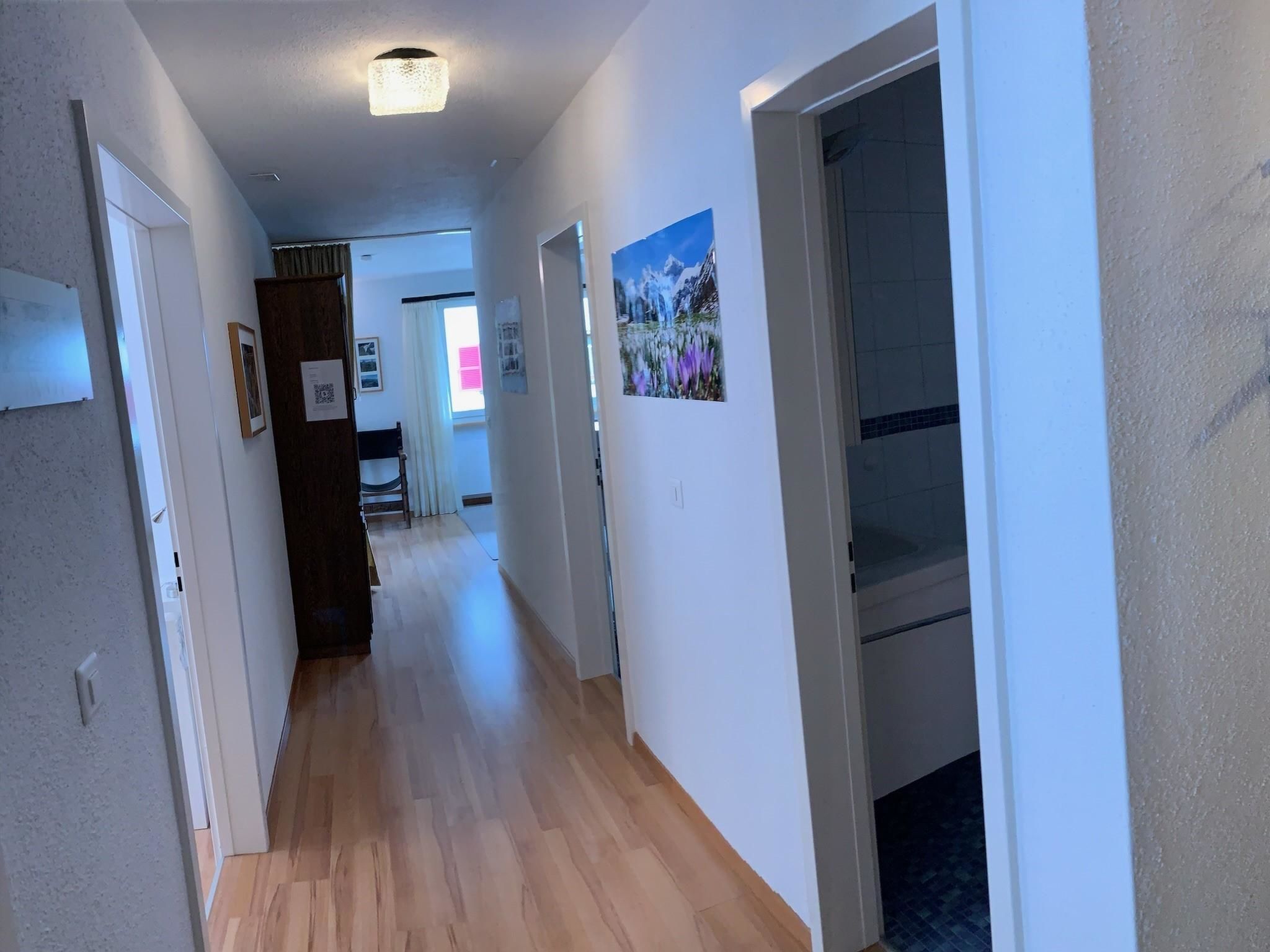 Sul Prau 9 Appartement/Fewo, Dusche oder Bad, WC 3½-Zimmerwohnung - Image-tags.info