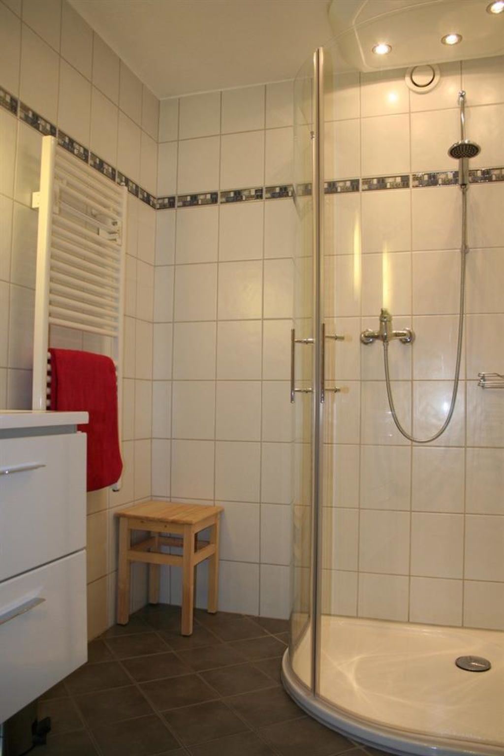 Chalet Manulia 5 Appartement/Fewo, Dusche oder Bad, WC 5 1/2-Zimmerwohnung - Image-tags.info