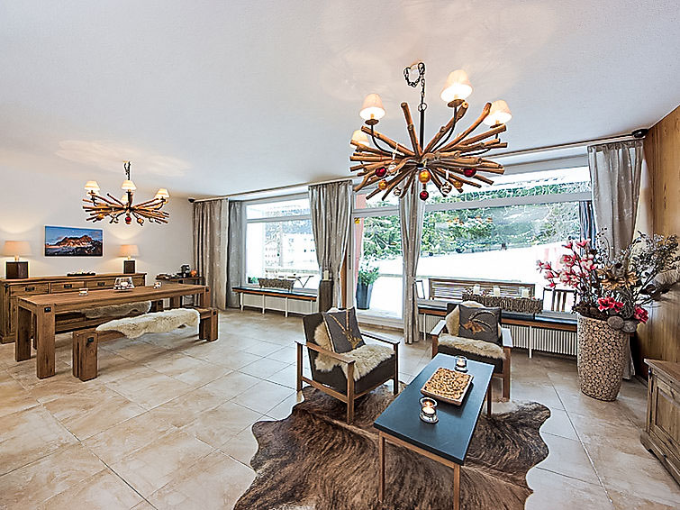 Casa Jenatsch - Slide 6