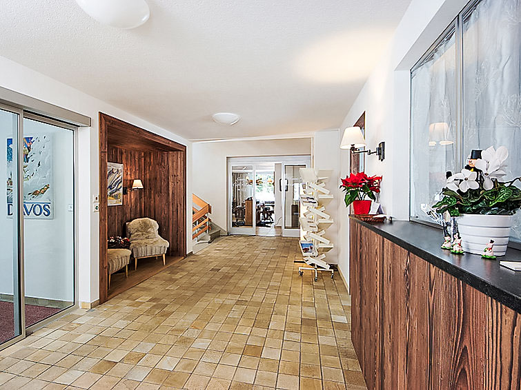 Casa Jenatsch - Slide 12