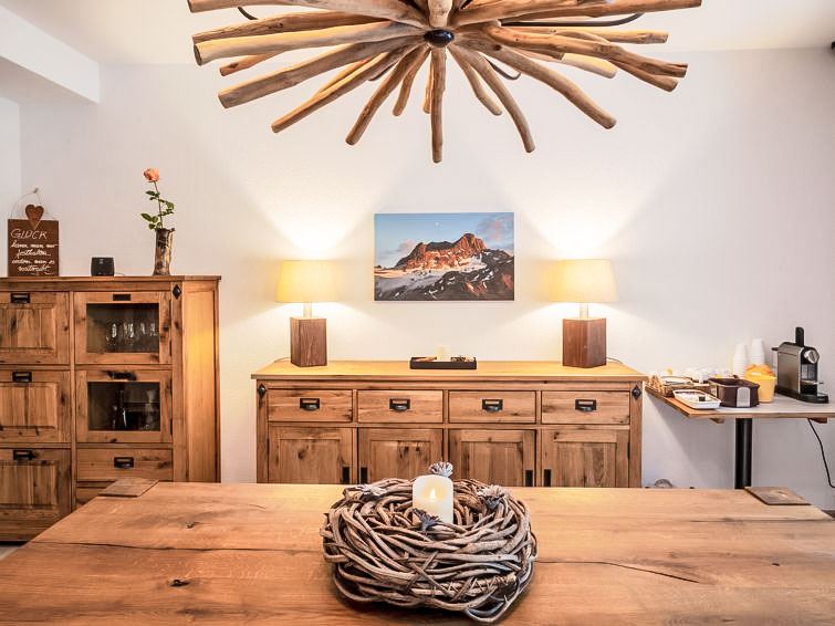 Casa Jenatsch - Slide 10