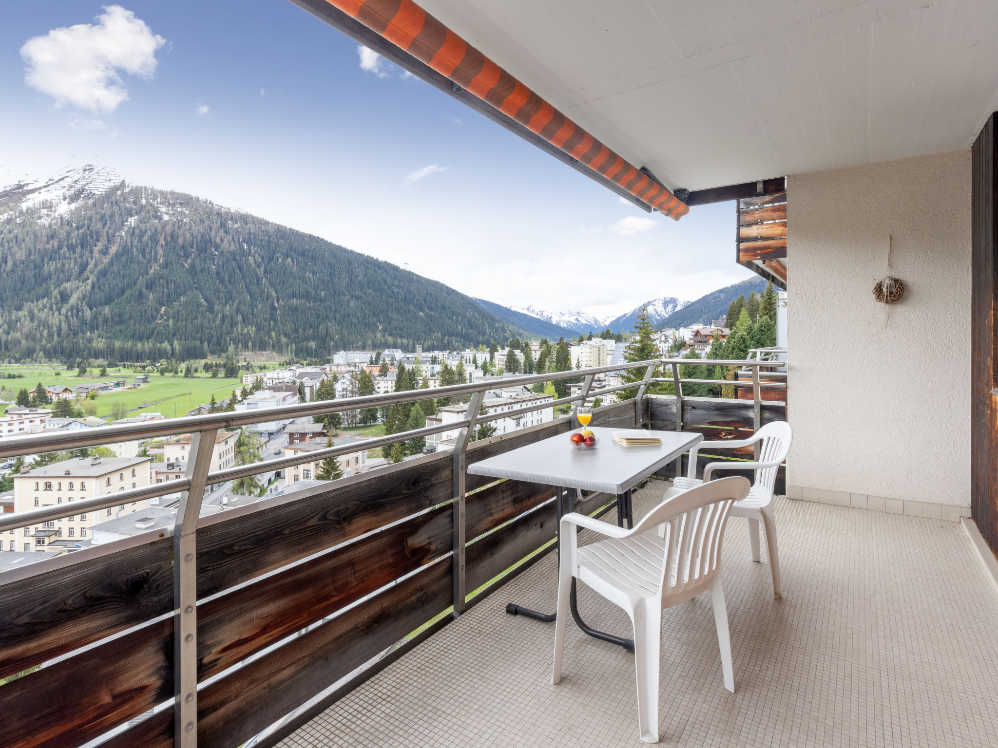 Guardaval (Utoring) Apartment in Davos