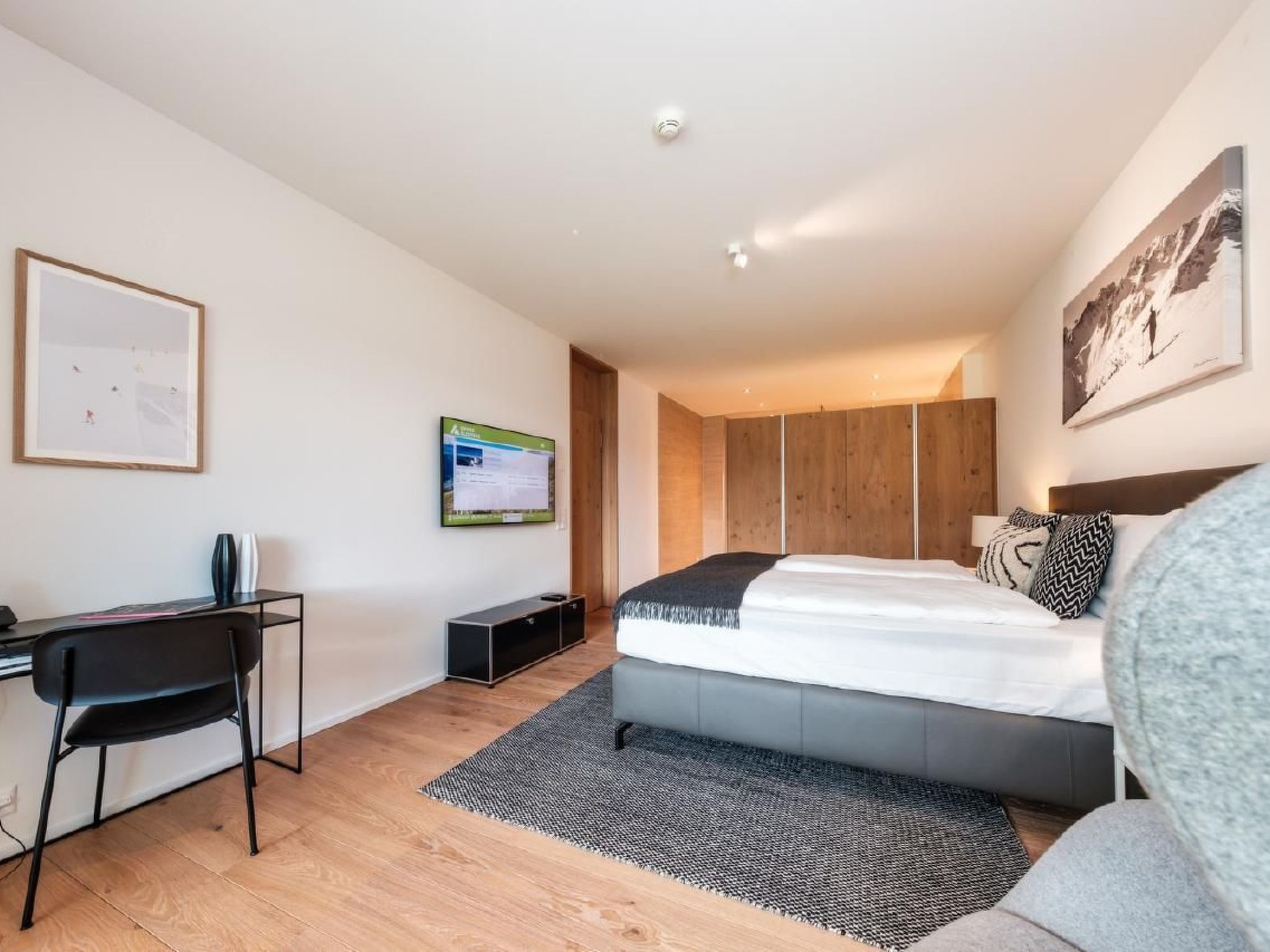 Photo of Alpengold Lux Apt 4P