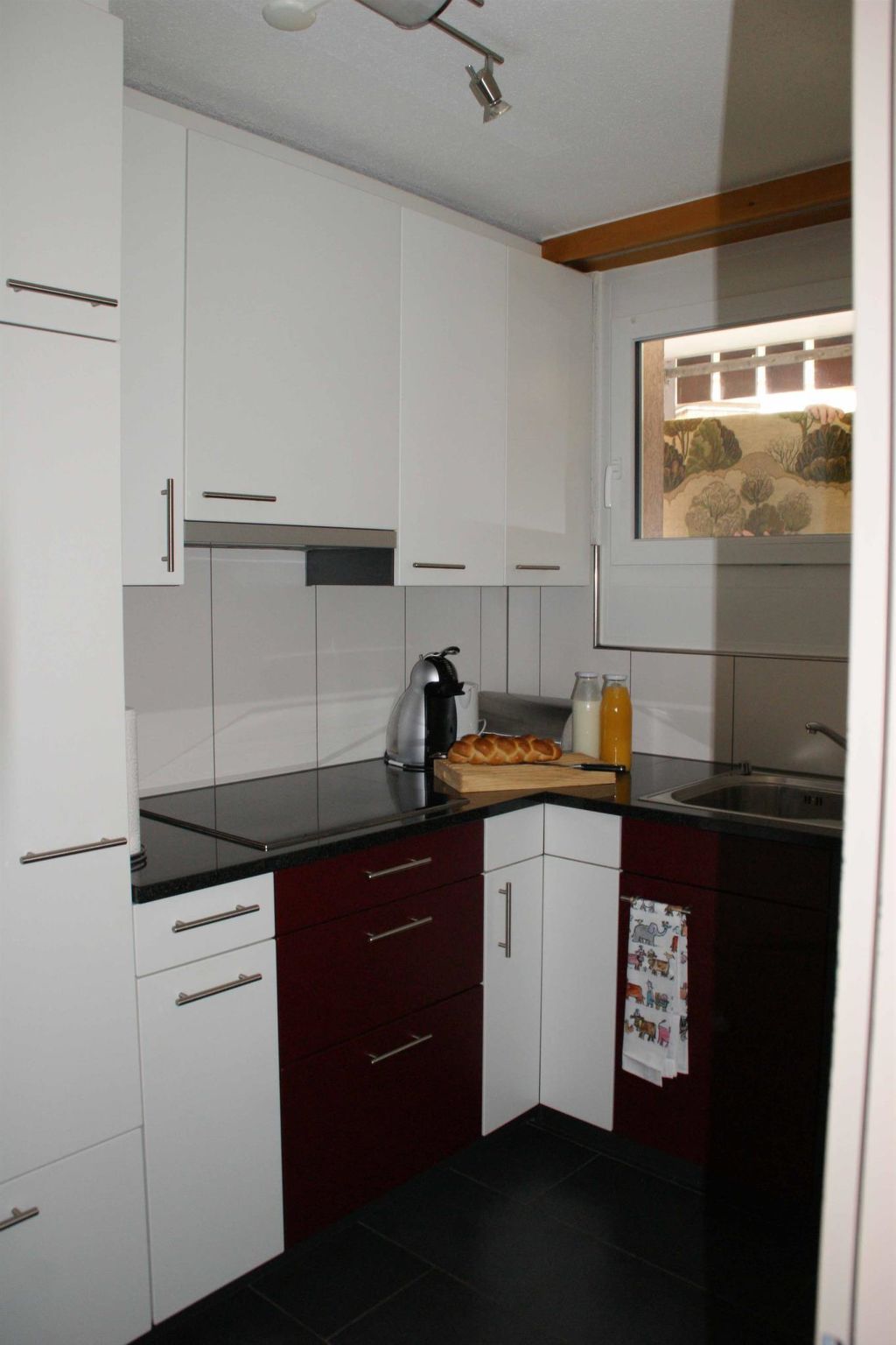Photo of Talstrasse 22 App 25 Appartement/Fewo, Dusche oder Bad, WC 2½-Zimmerwohnung