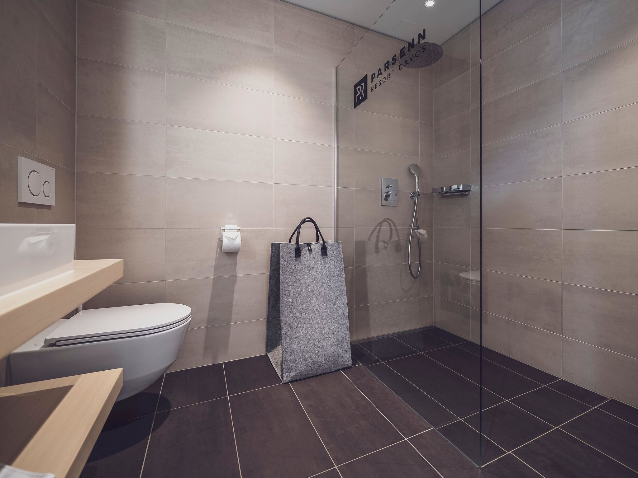 Photo of Parsenn Resort Appartement/Fewo, Dusche, WC, 1 Schlafraum 2½-Zimmerwohnung