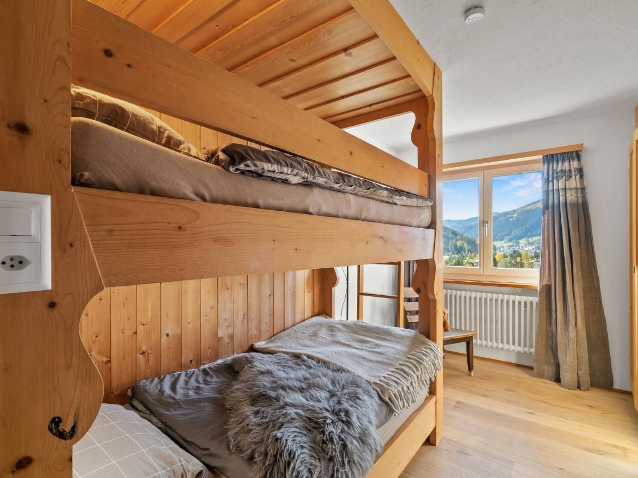 A&Y Chalet zum goldenen Hirsch-Image-tags.info