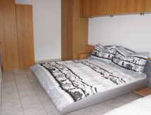 Compact 2½-kamerappartement direct aan skipiste in Davos - thumbnail 5