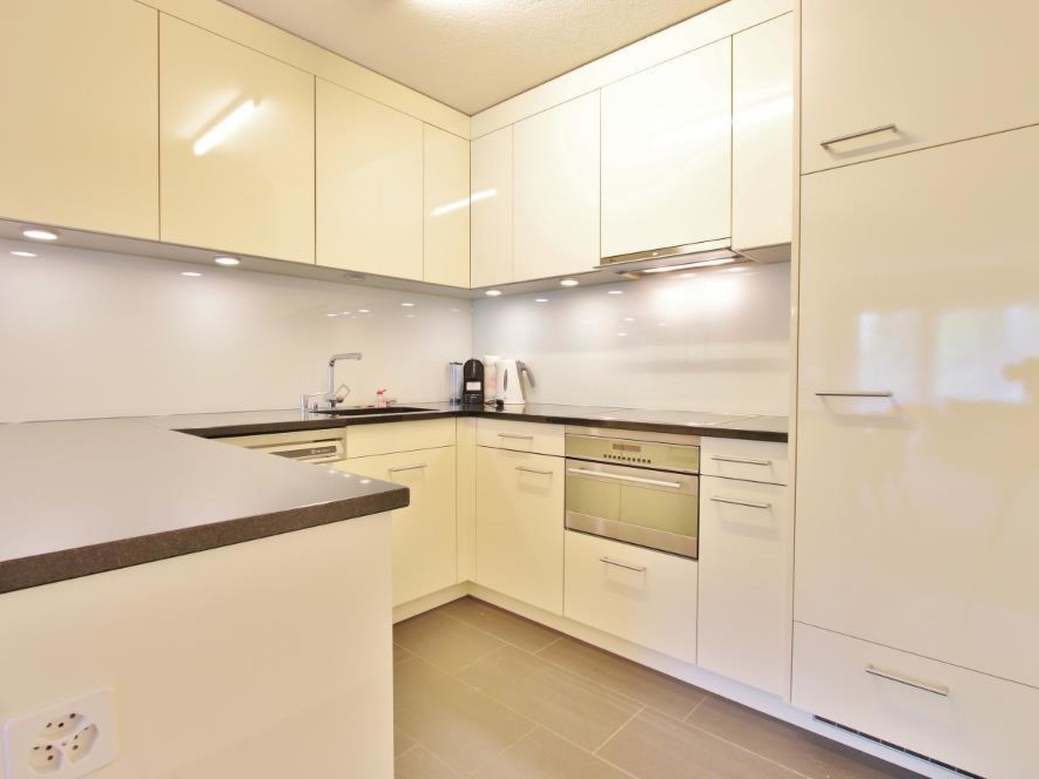 Jasmin 202 2½-Zimmerwohnung - Image-tags.info