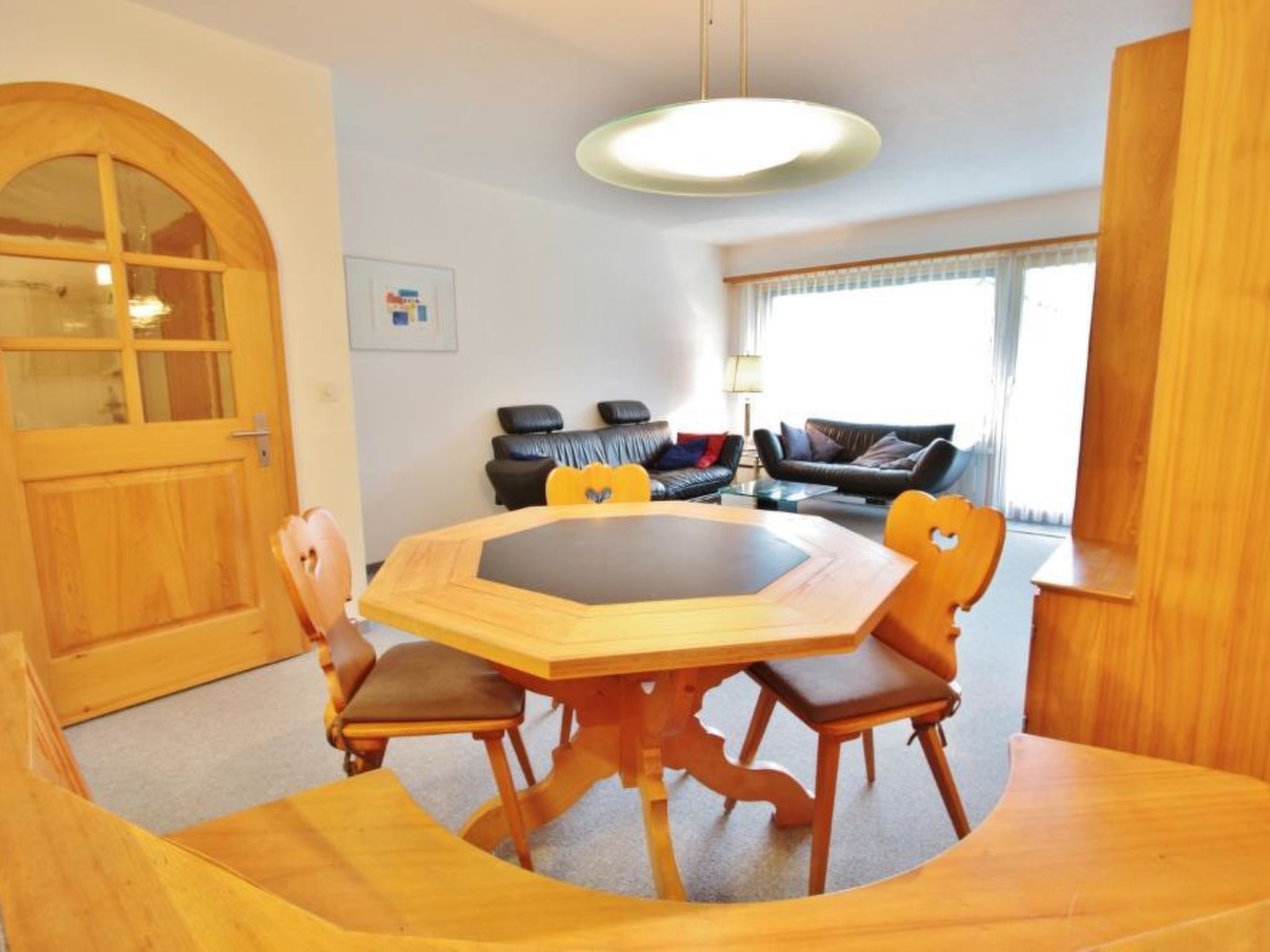 Jasmin 202 2½-Zimmerwohnung