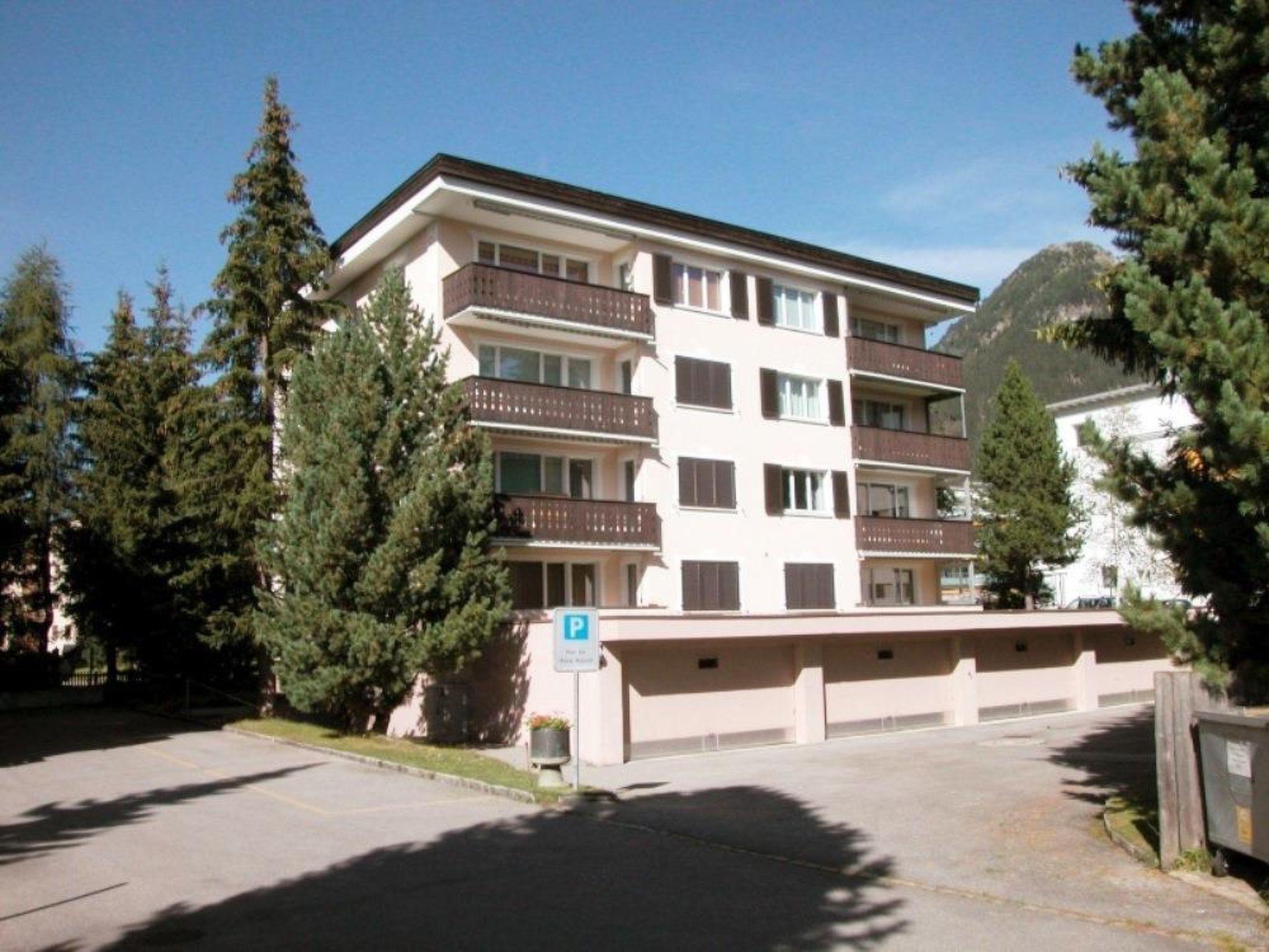 Kesch 1 Appartement/Fewo, Dusche oder Bad, WC 4½-Zimmerwohnung