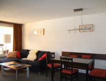 Residence Europe 303: Knusse 2-kamerwoning direct aan de skipiste in Davos - thumbnail 1