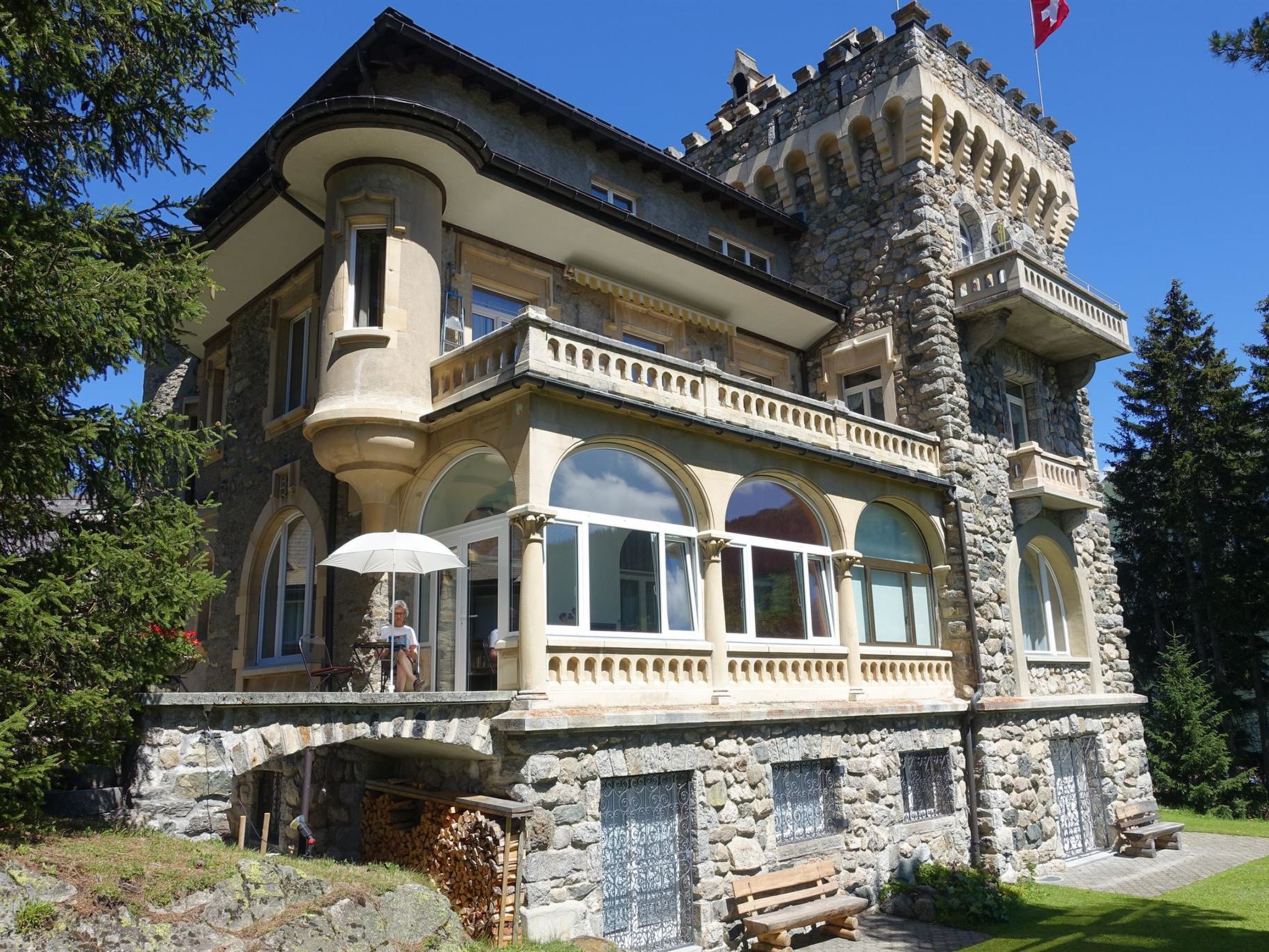 Photo of Chateau Bruxelles 4 2-Zimmerwohnung