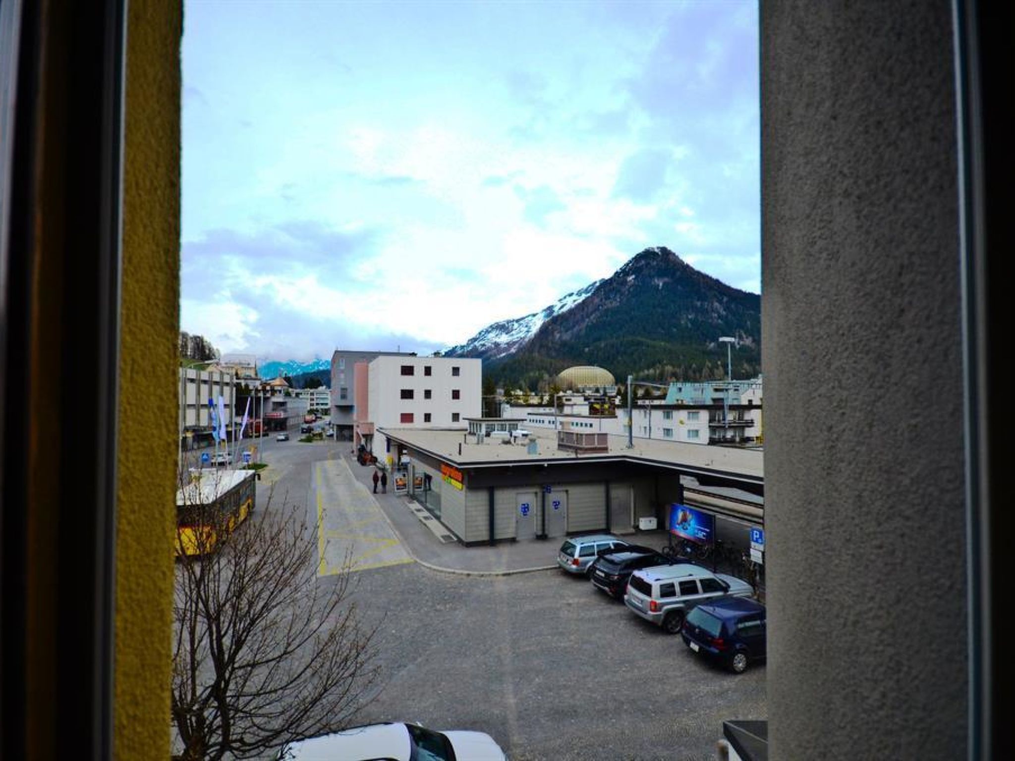 Photo of Touring 212 3½-Zimmerwohnung