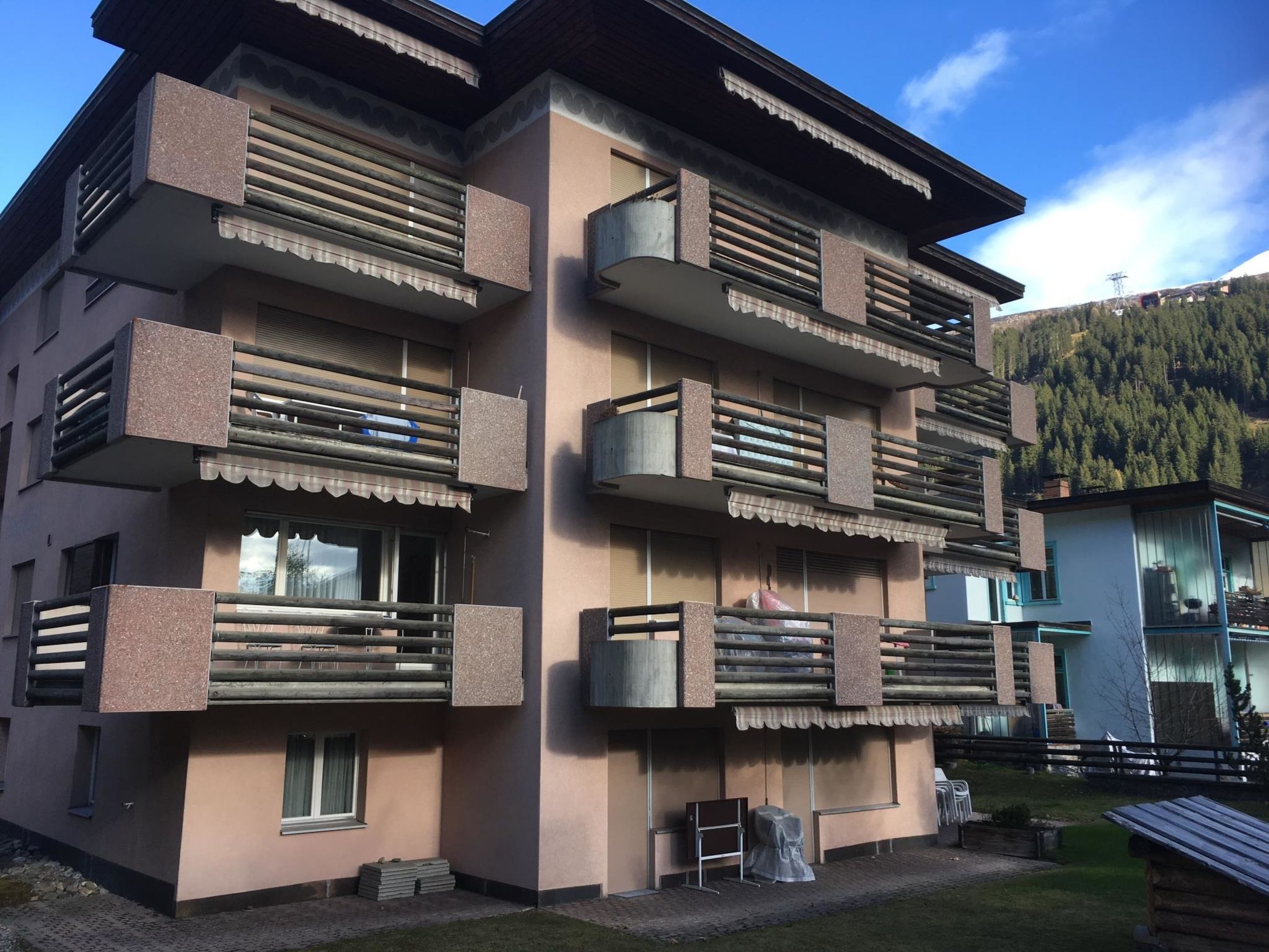 Photo of Bergblick 35 2½-Zimmerwohnung