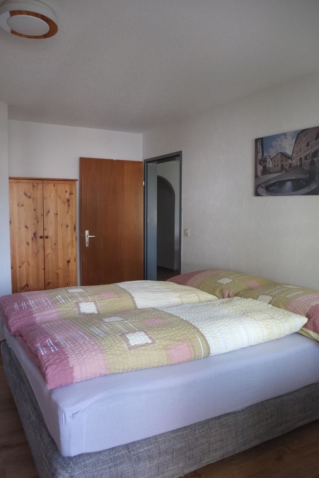 Photo of Bergblick 35 2½-Zimmerwohnung
