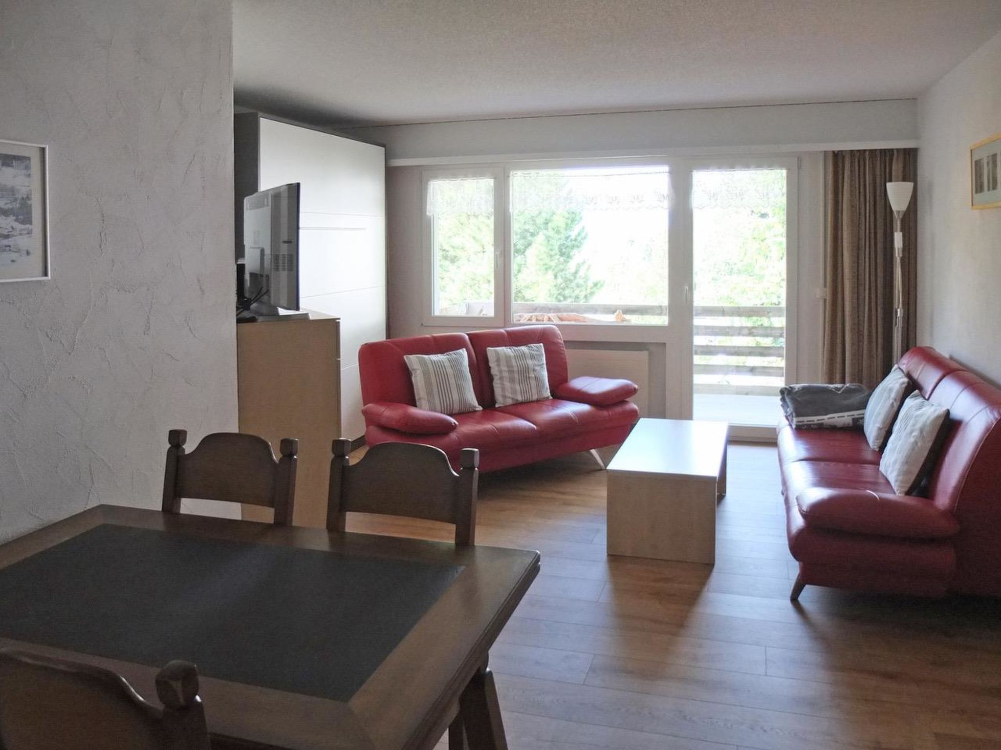 Photo of Bergblick 35 2½-Zimmerwohnung