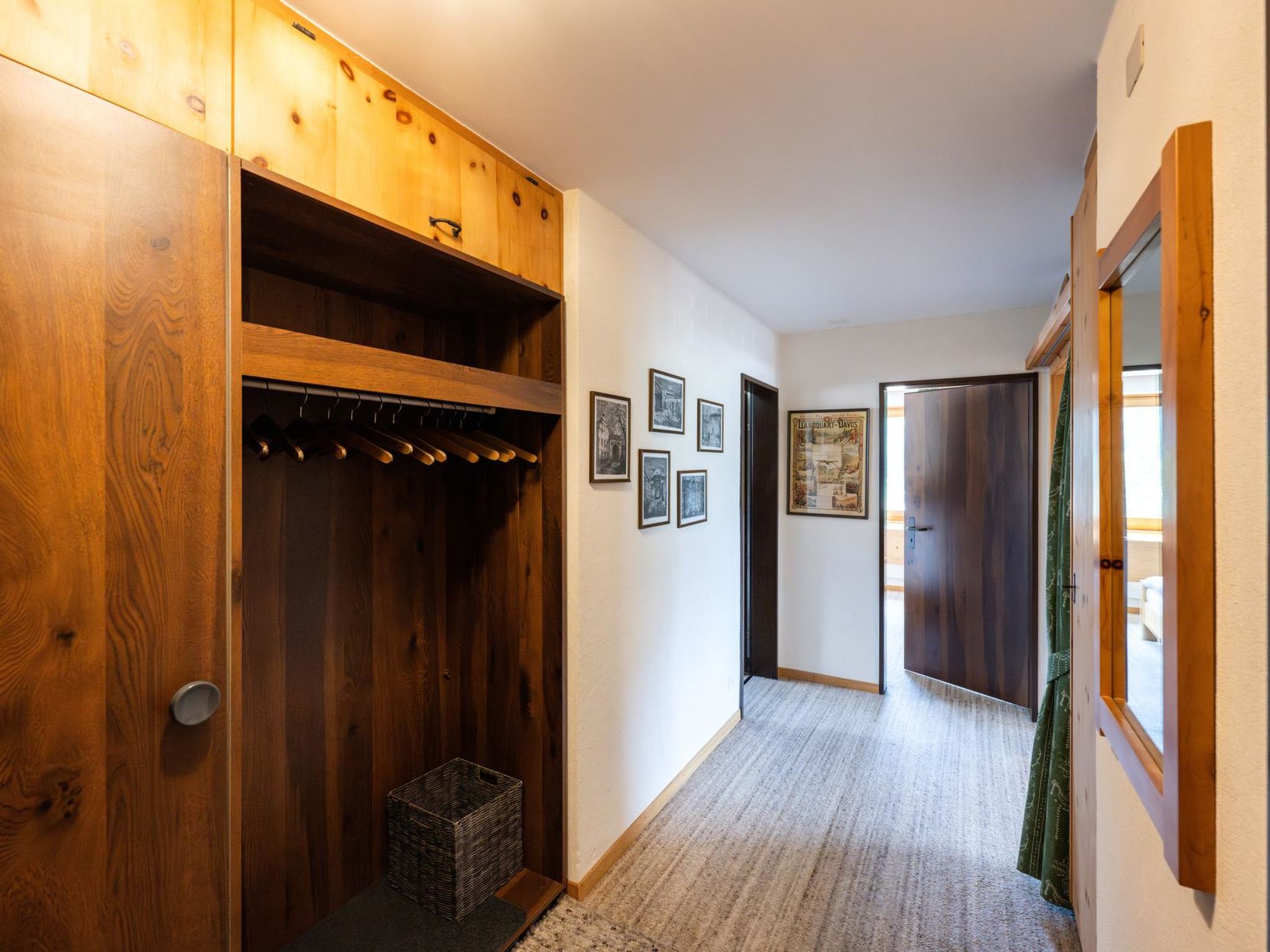 Eden D4 2½-Zimmerwohnung - Drinnen