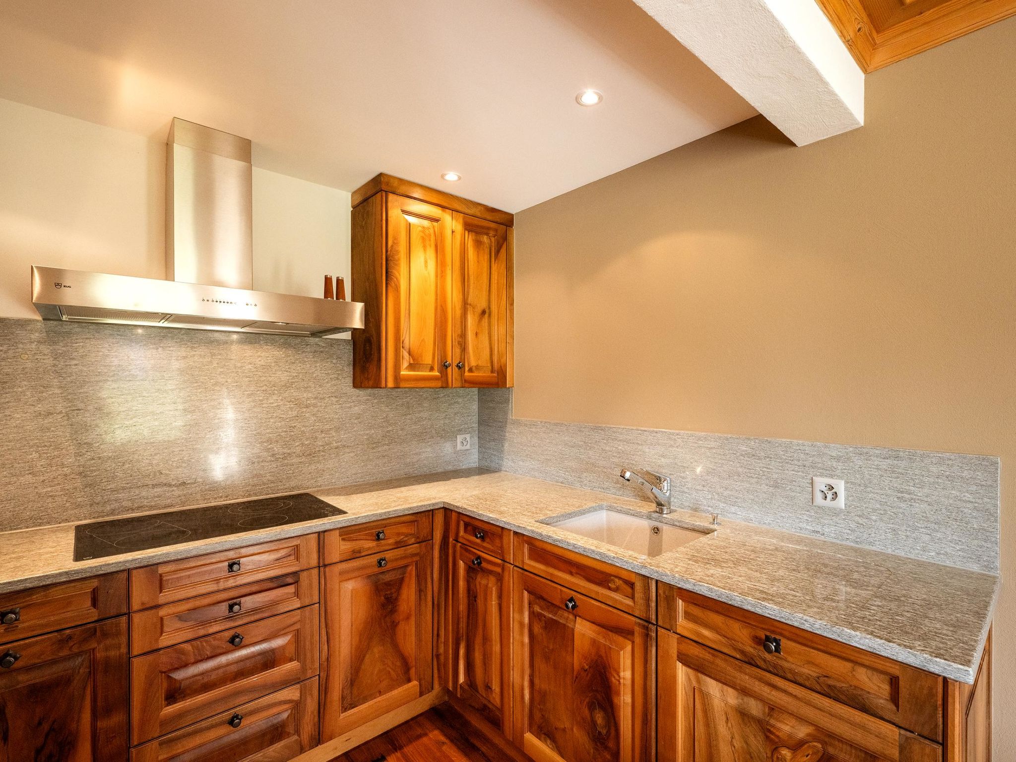 Photo of Valbella Park 102 Appartement/Fewo, Dusche oder Bad, WC 2 1/2-Zimmerwohnung