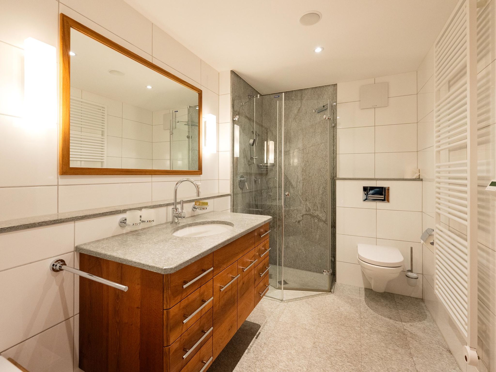 Photo of Valbella Park 102 Appartement/Fewo, Dusche oder Bad, WC 2 1/2-Zimmerwohnung