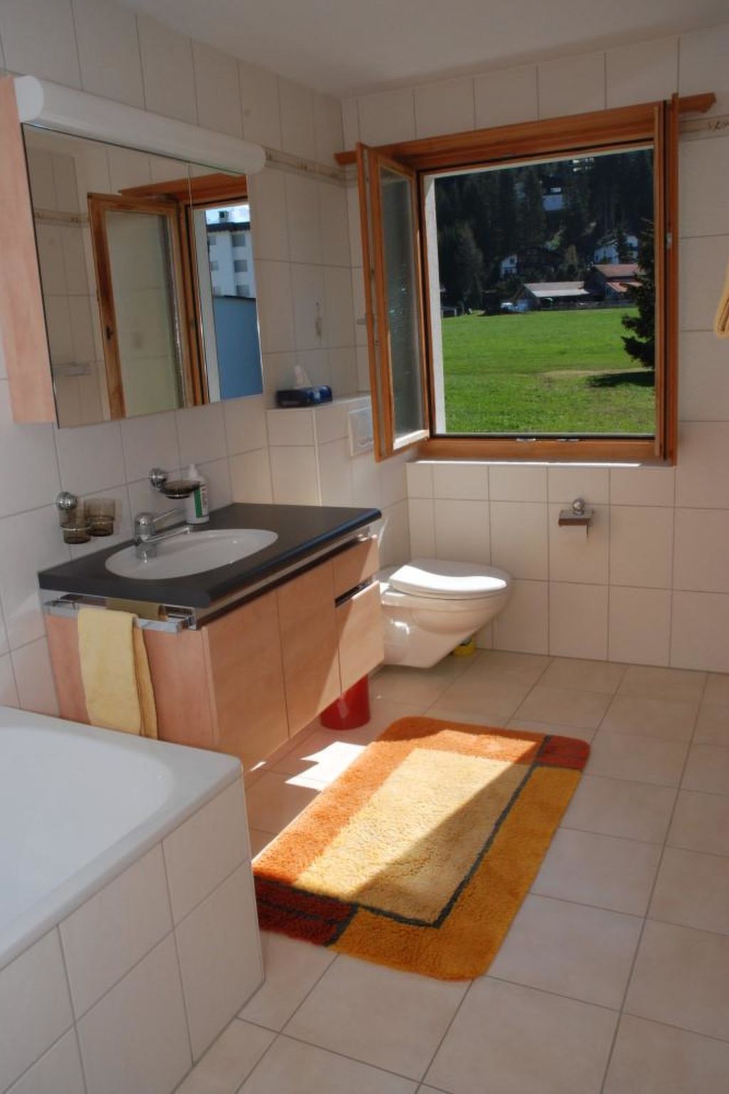 Photo of Sunna Büel Appartement/Fewo, Dusche oder Bad, WC 2½-Zimmerwohnung
