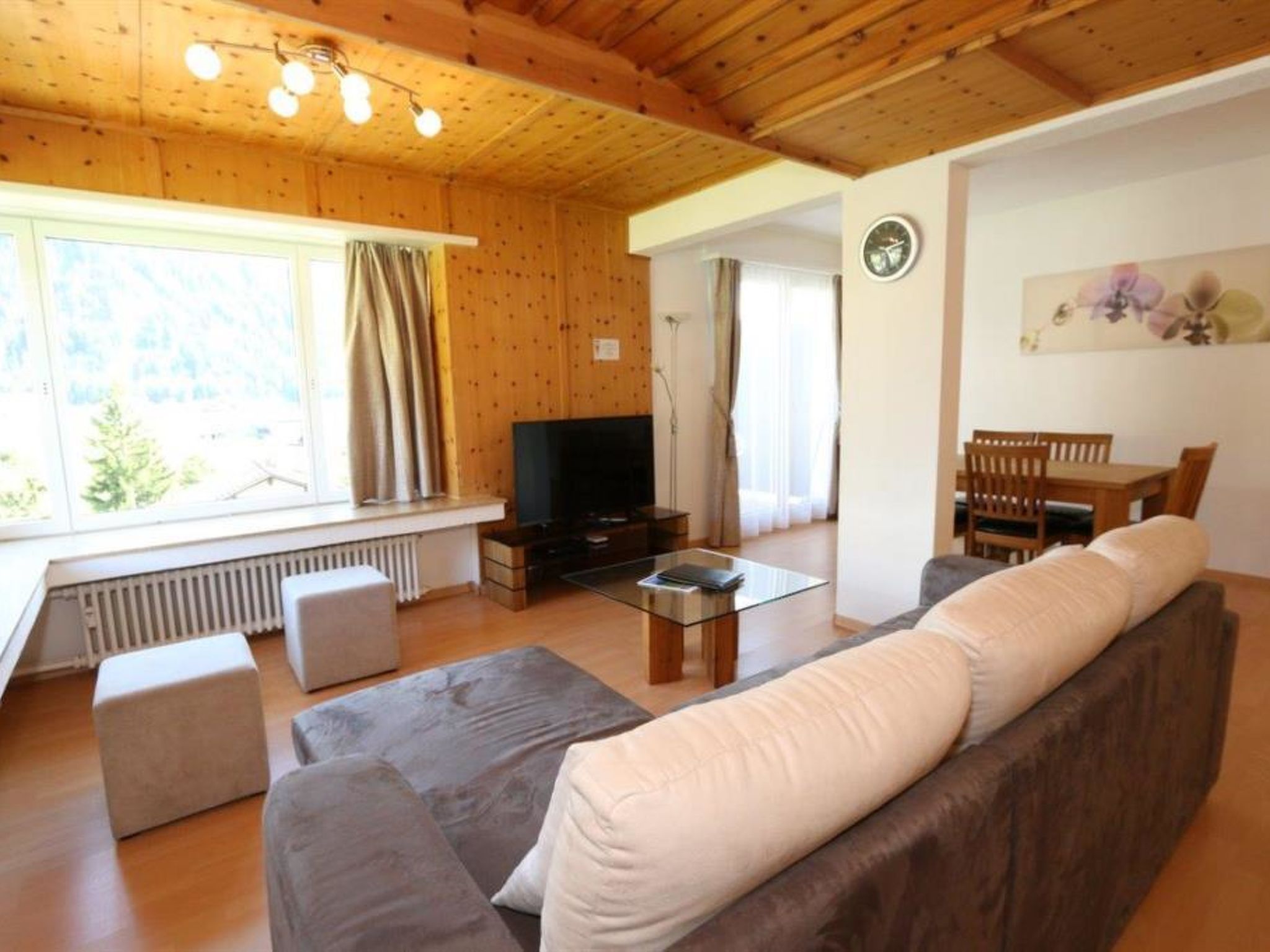 Photo of 4-Zimmerwohnung