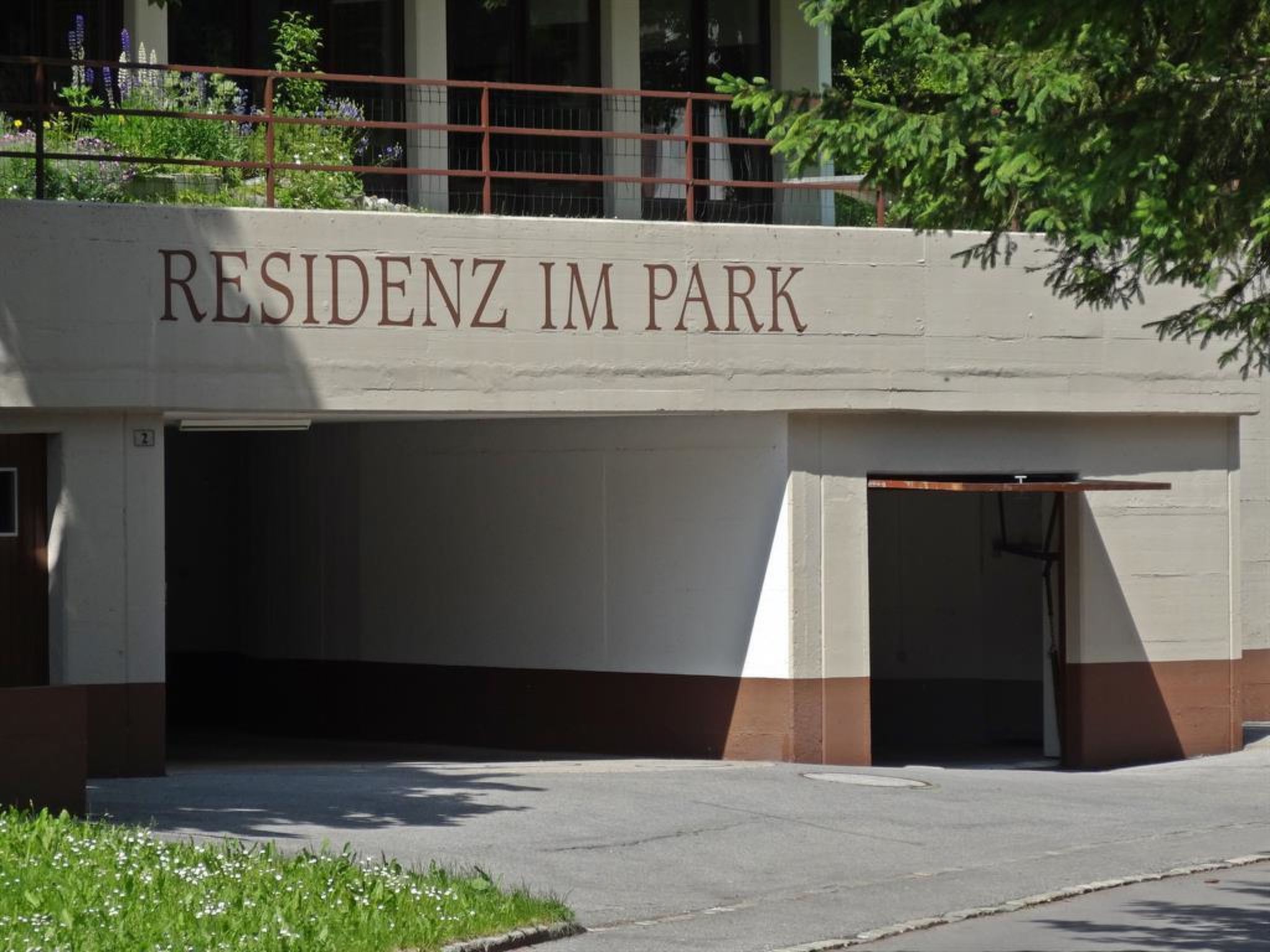 Photo of 2 1/2-Zimmerwohnung